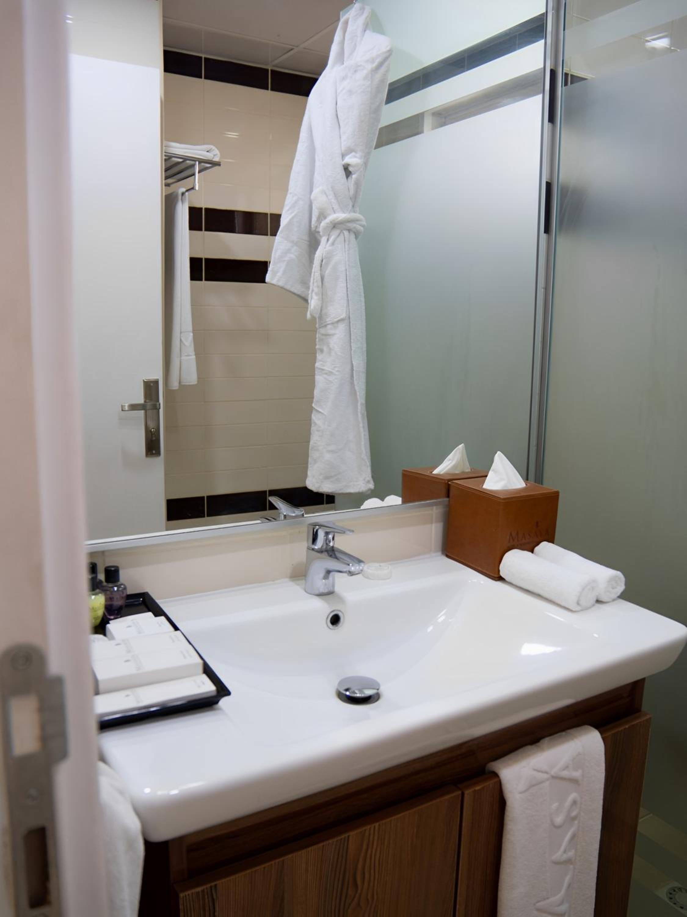 Superior Twin Room photo 3