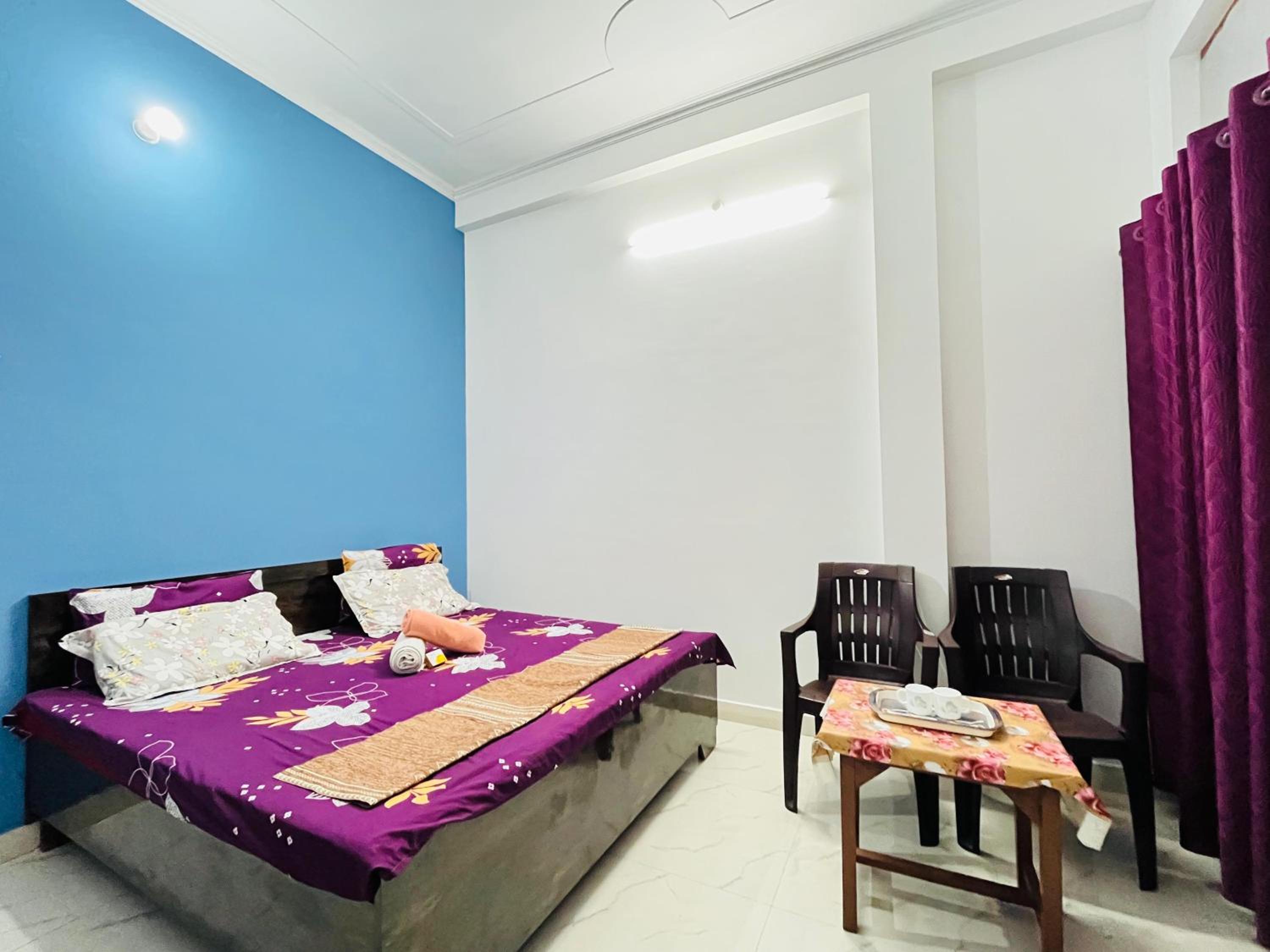 Deluxe Room (2 Adults + 1 Child) photo 1