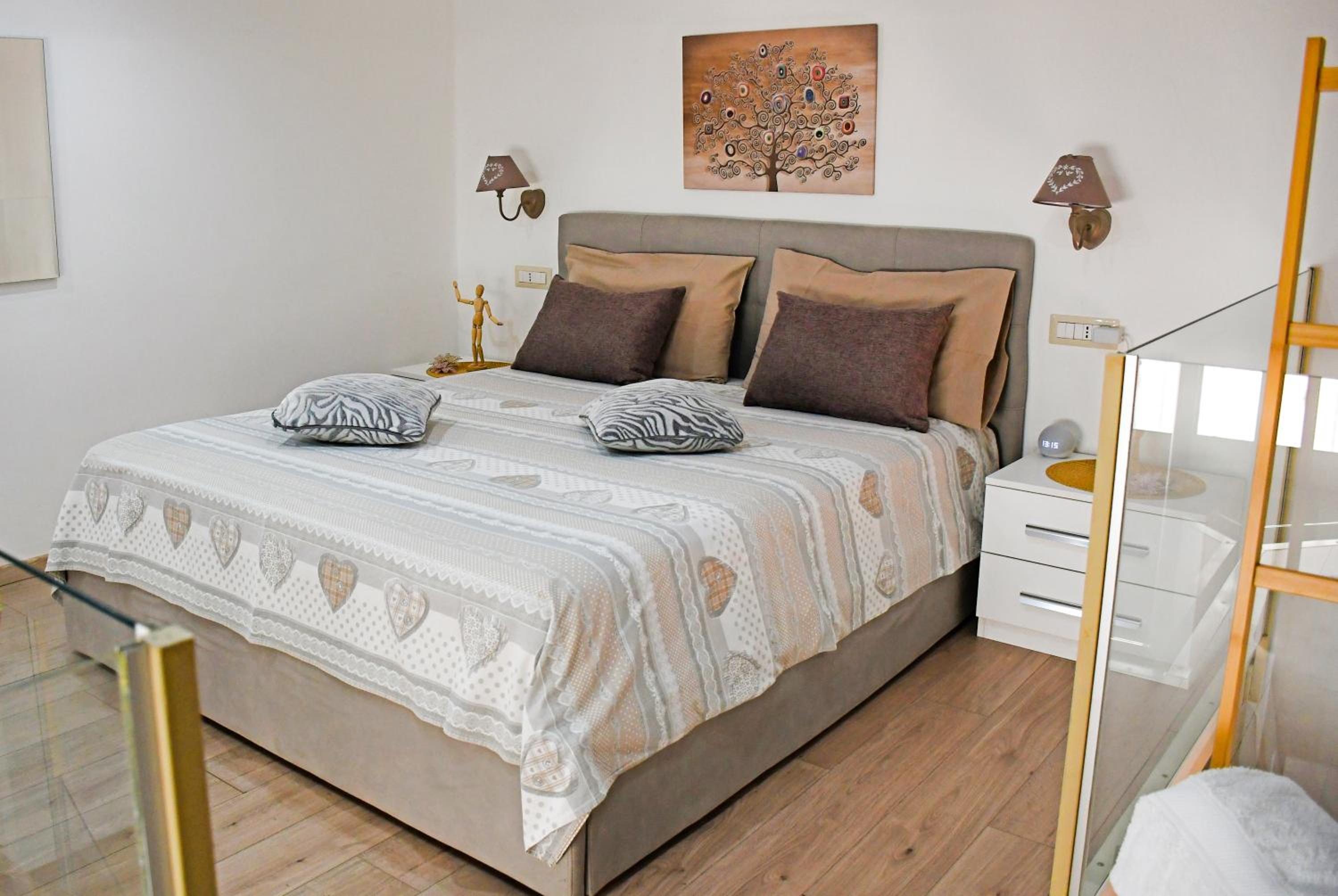 One-Bedroom House
