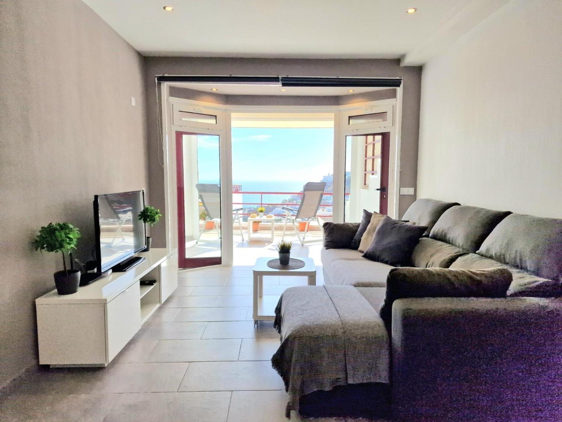 Apartamento con vista al mar