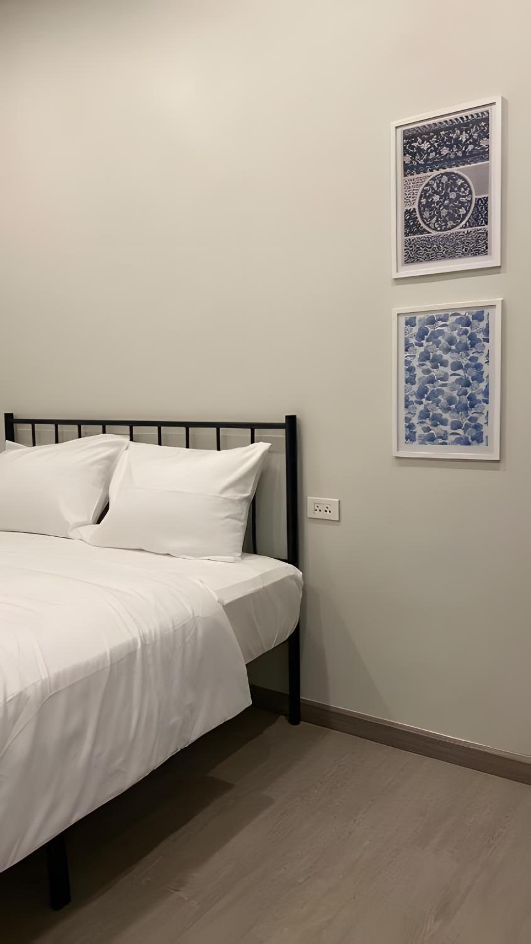 Queen Room photo 1