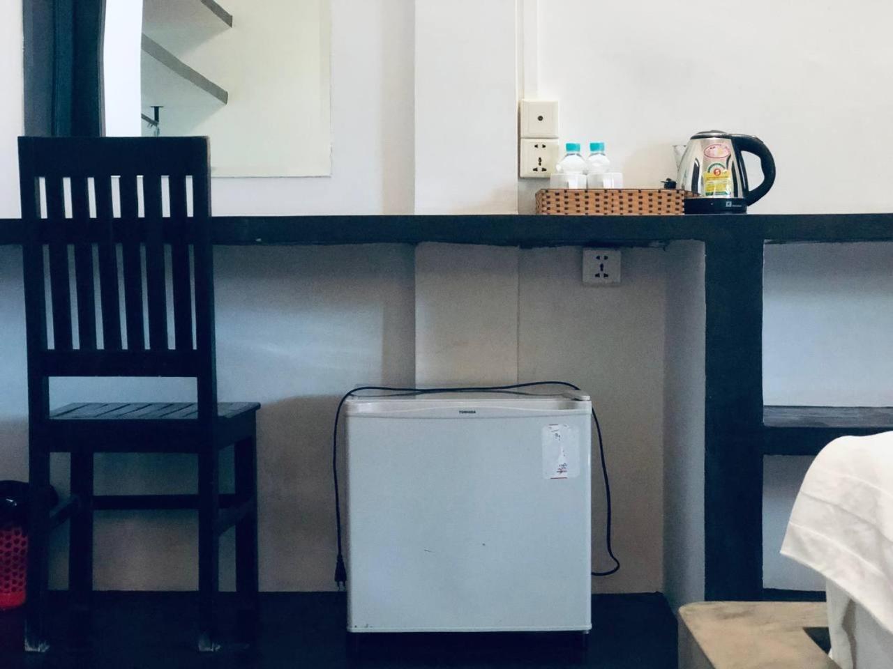 Twin Room - Photo 5
