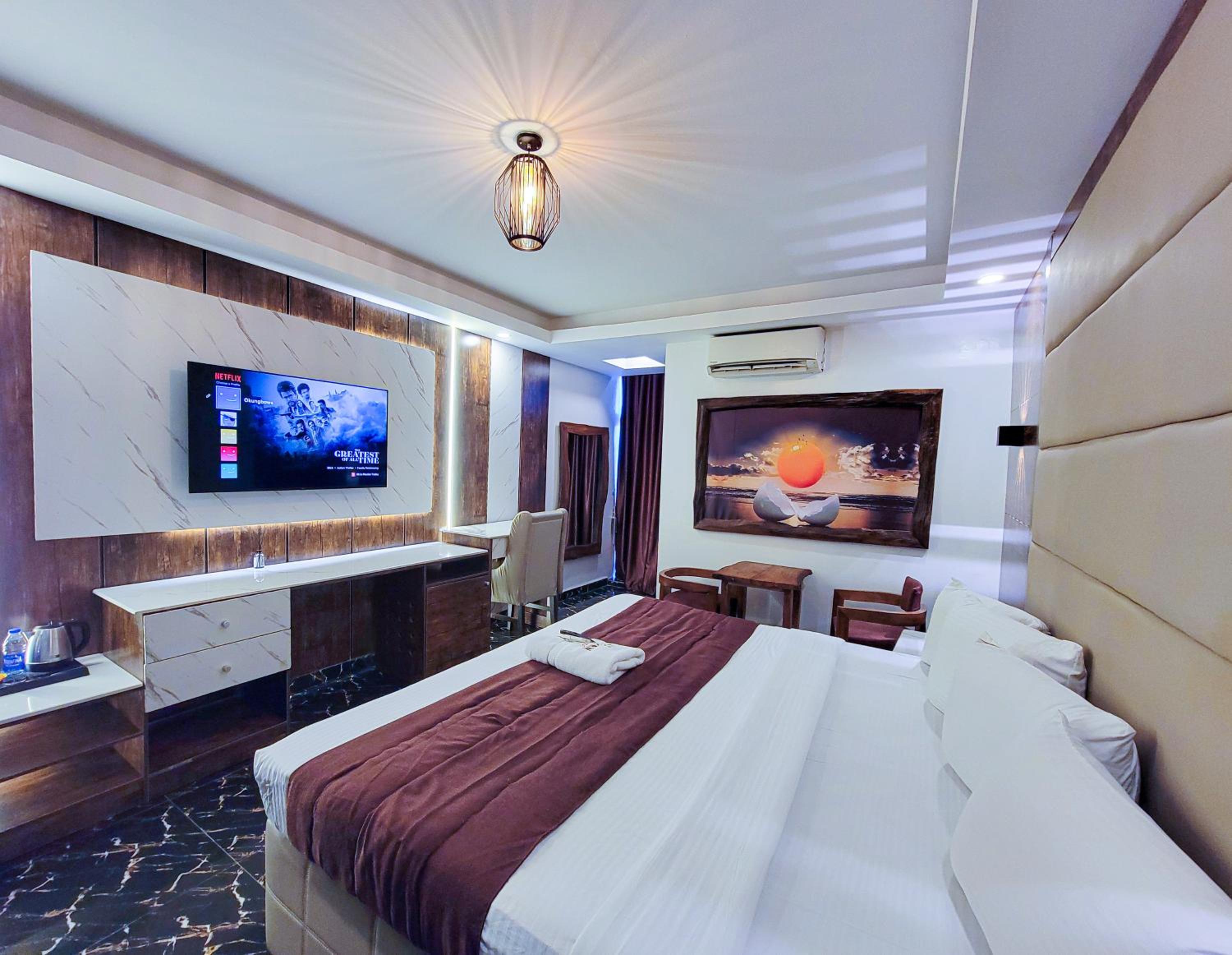 Large Single Room photo 3