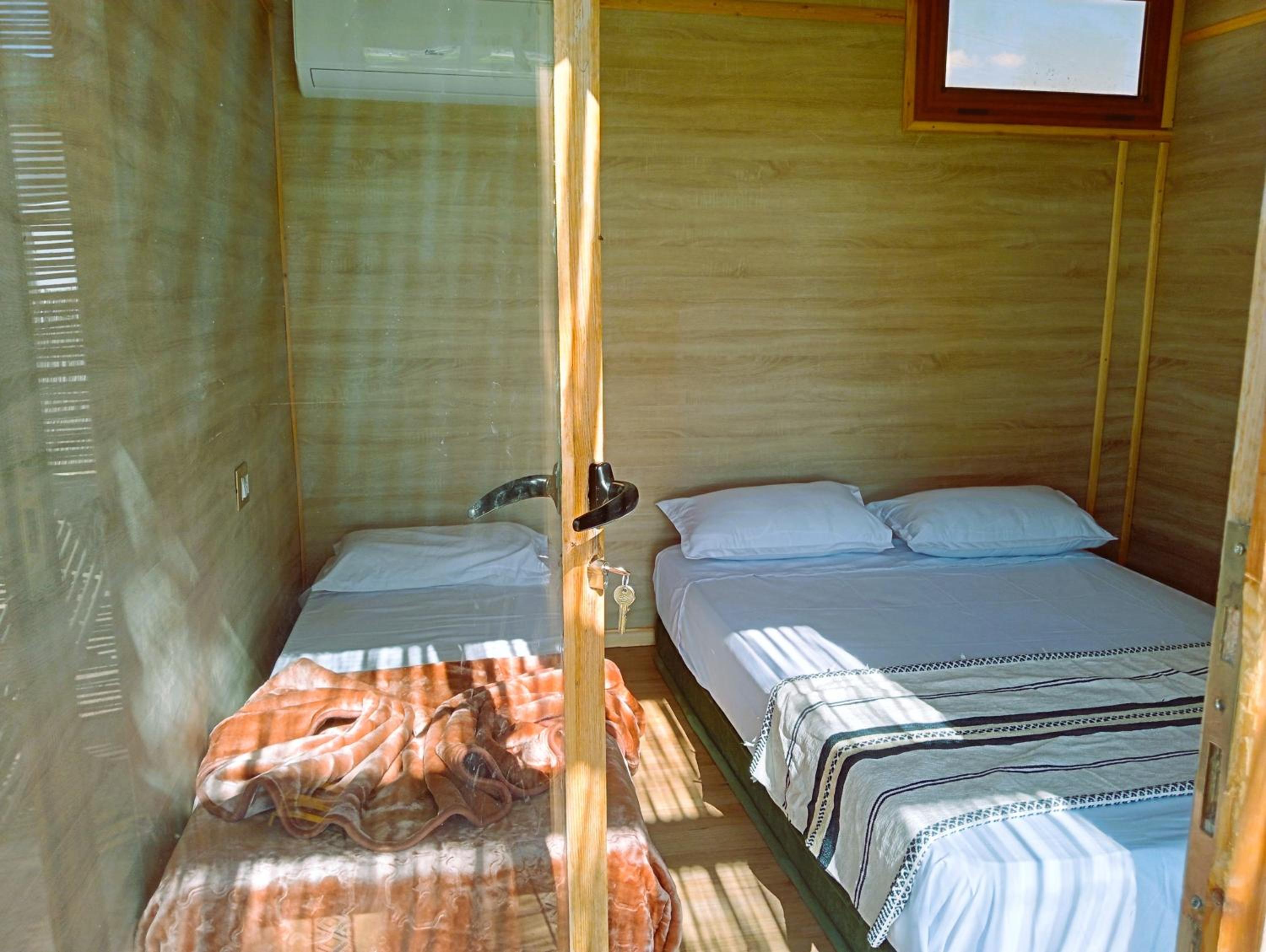 Bungalow with Patio photo 3