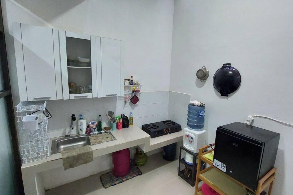 One-Bedroom House photo 2