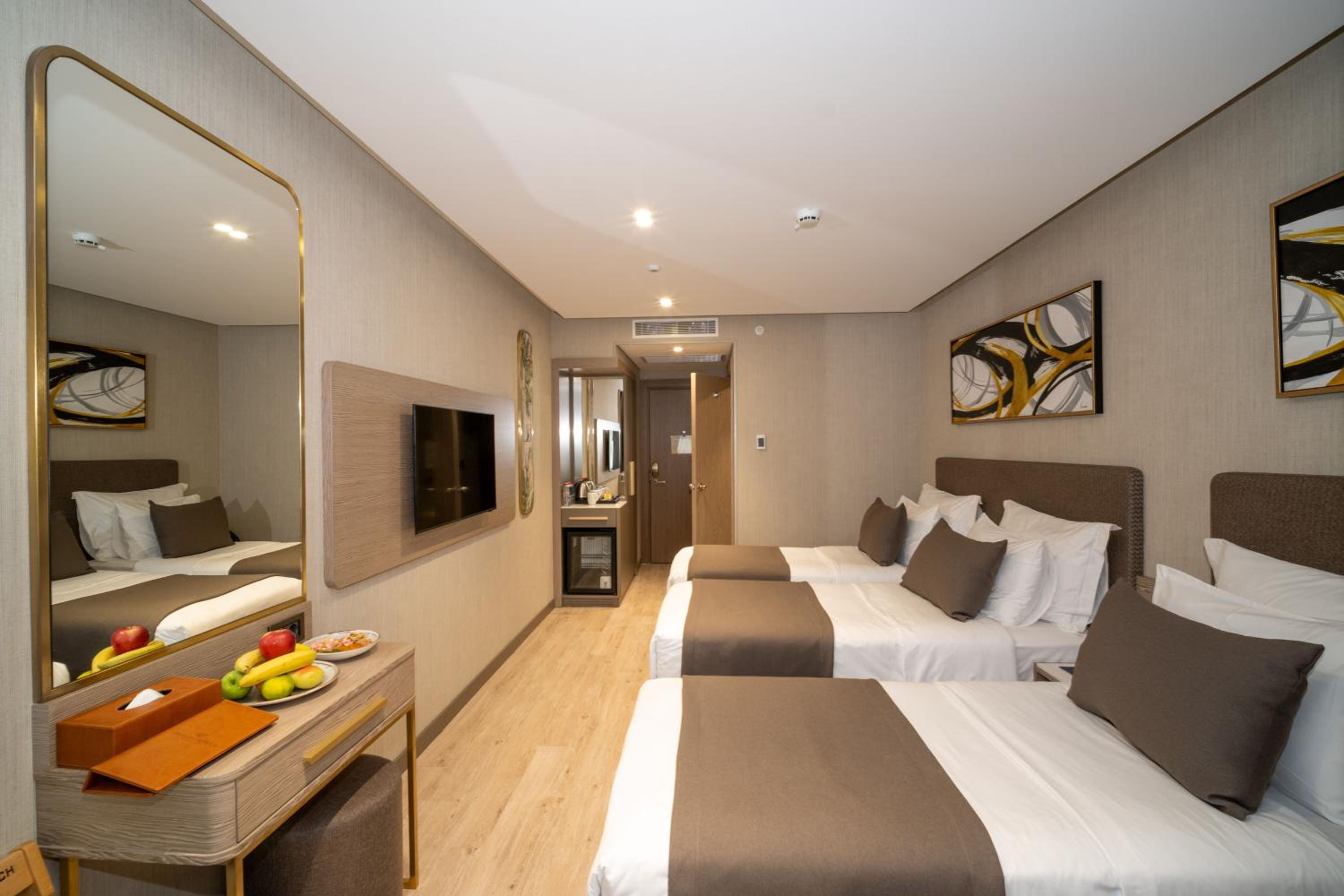 Triple Room photo 2