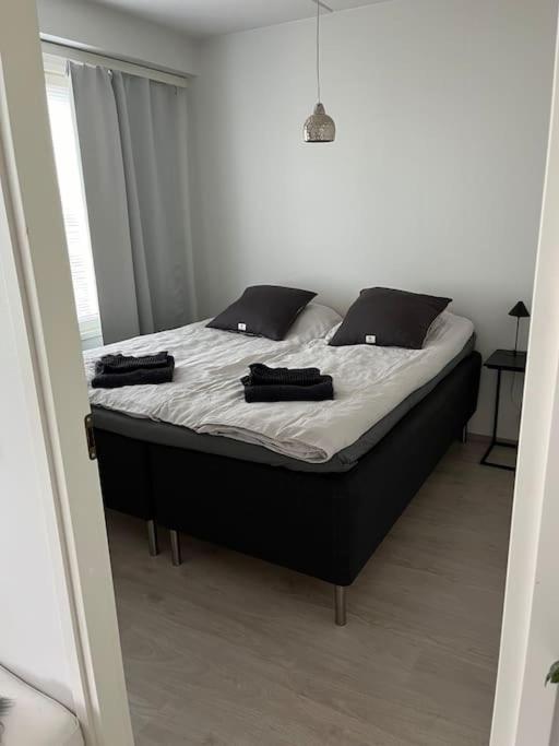 Two-Bedroom Apartment photo 2