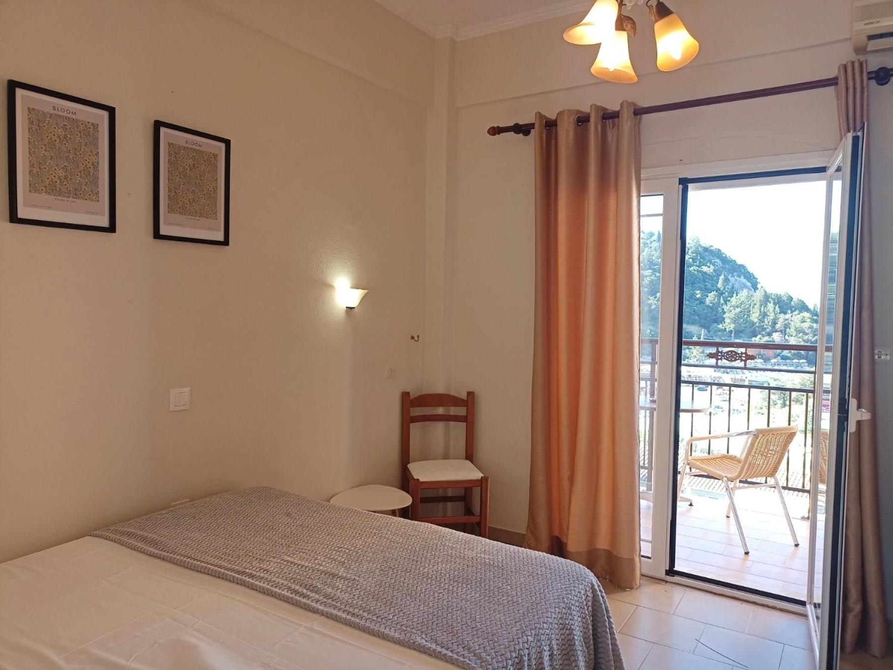 Studio with Sea View photo 2