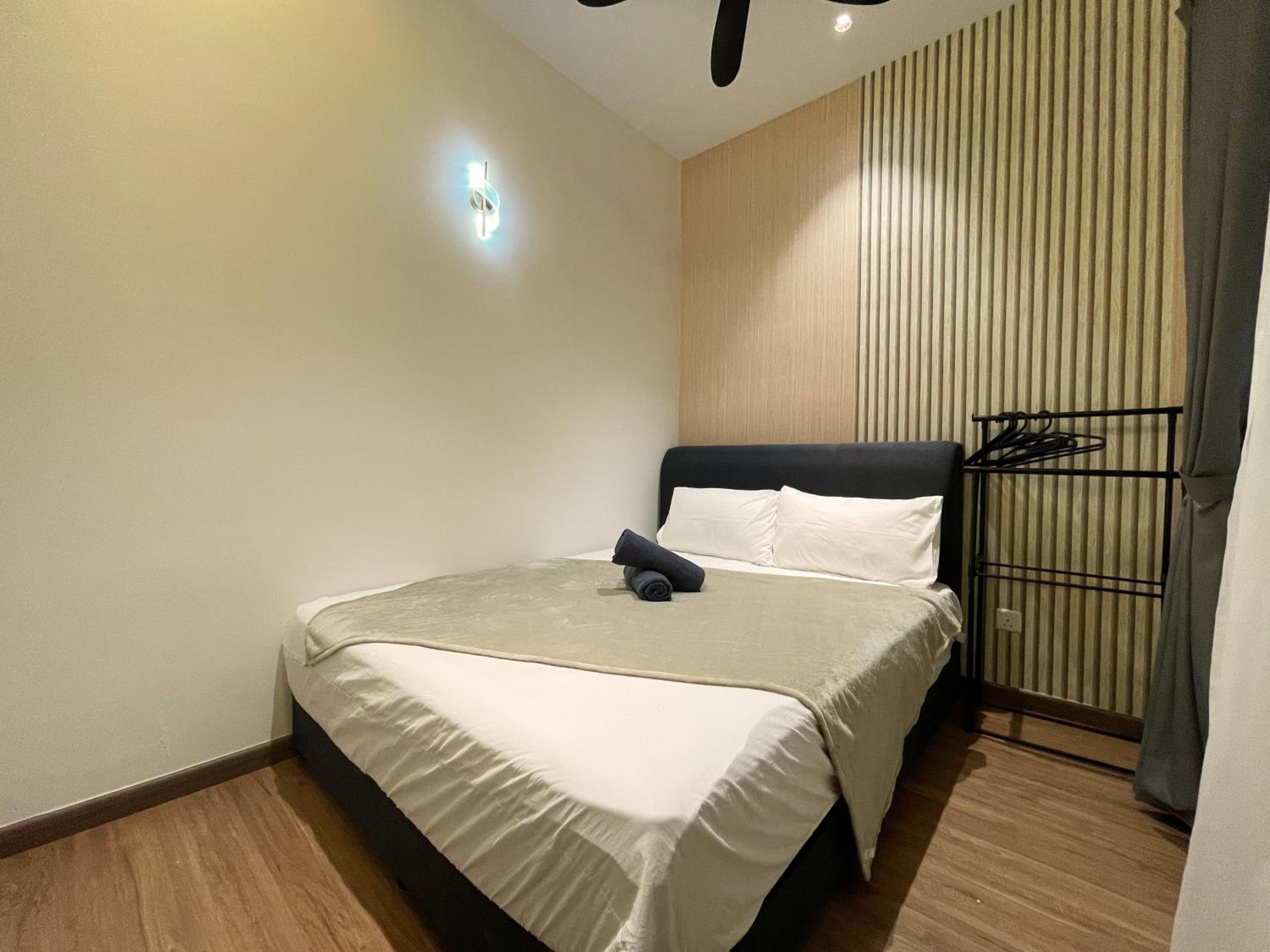Two-Bedroom Apartment - Photo 5