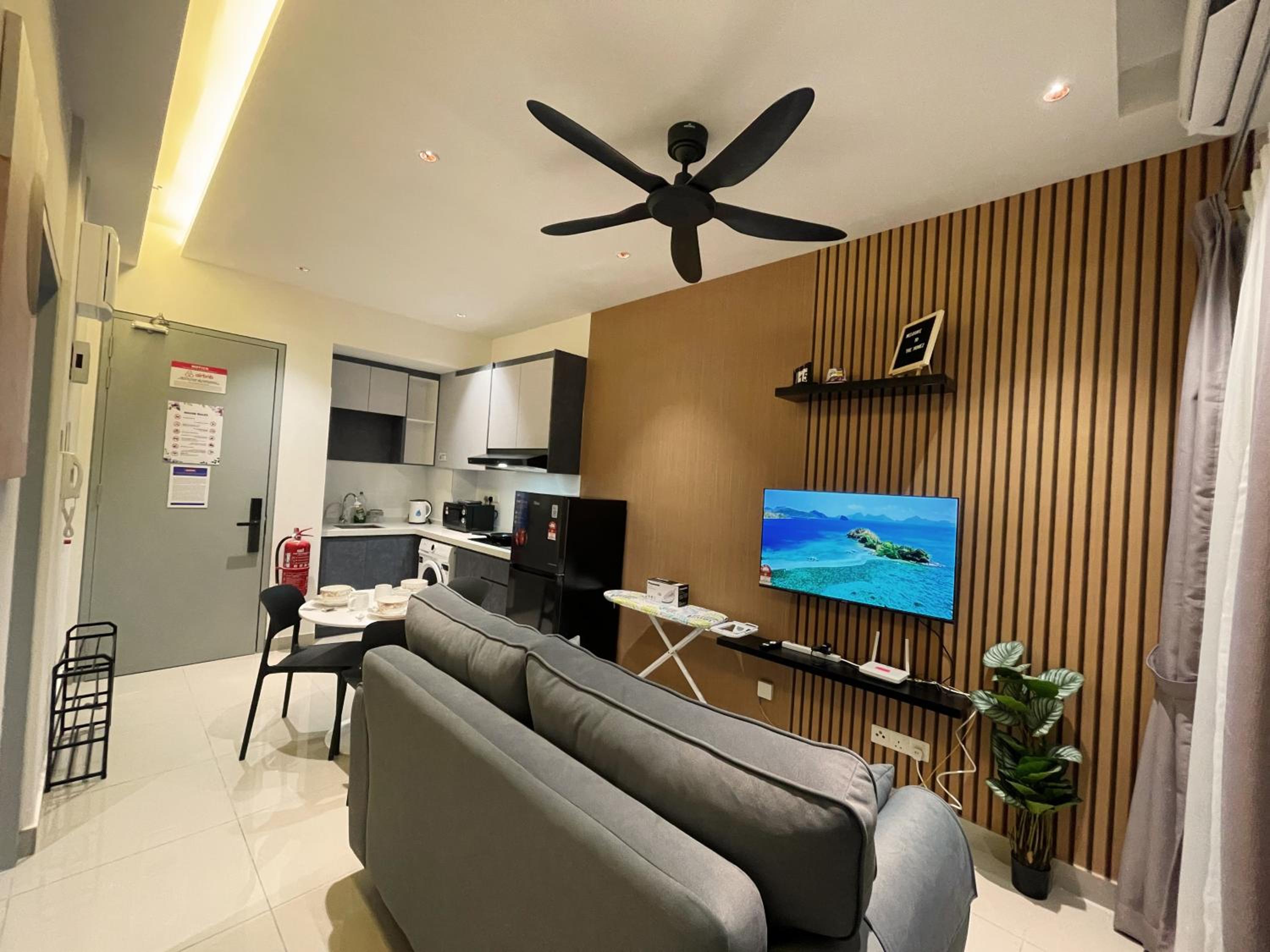 Two-Bedroom Apartment - Photo 32