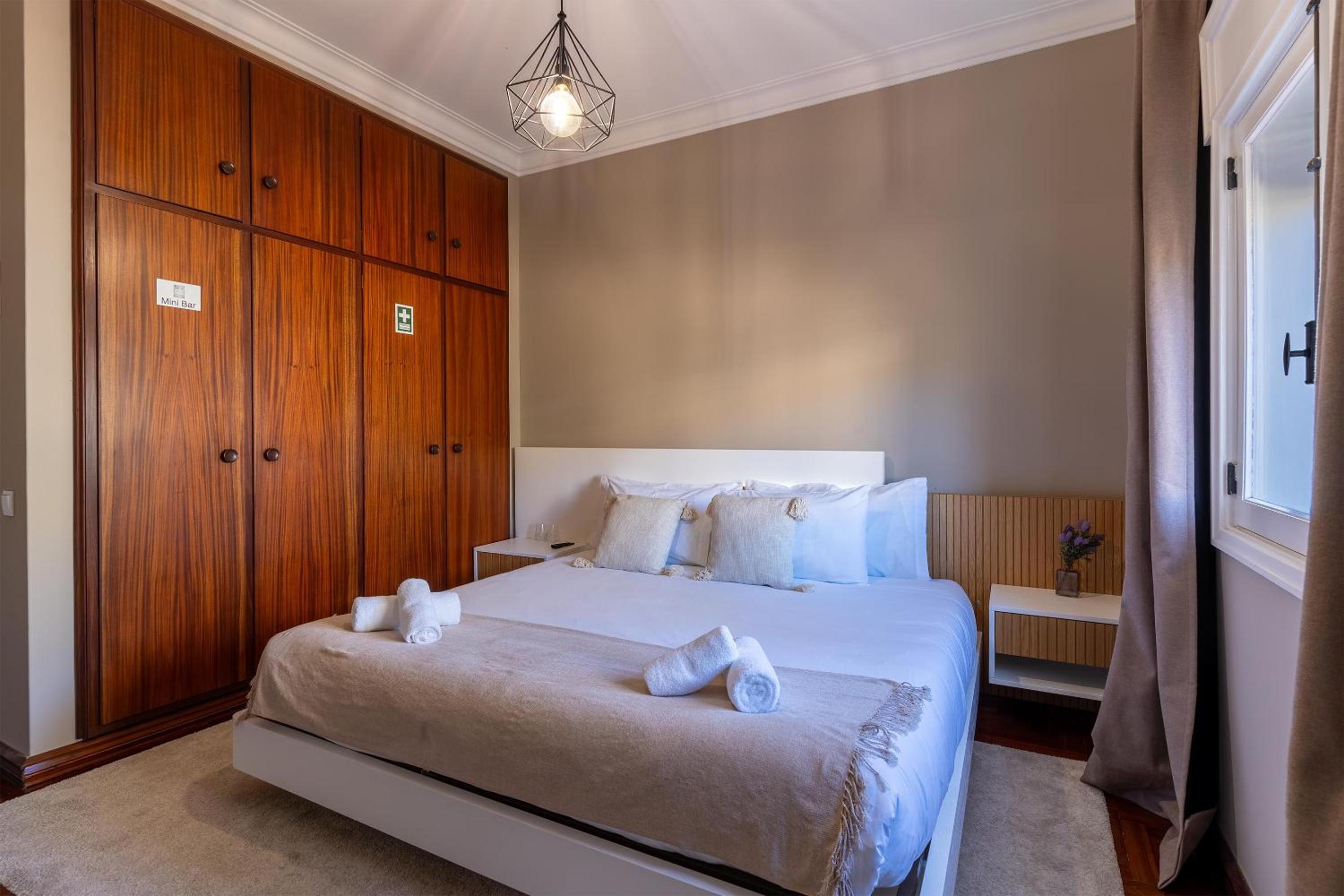 Twin Room with Private Bathroom photo 1