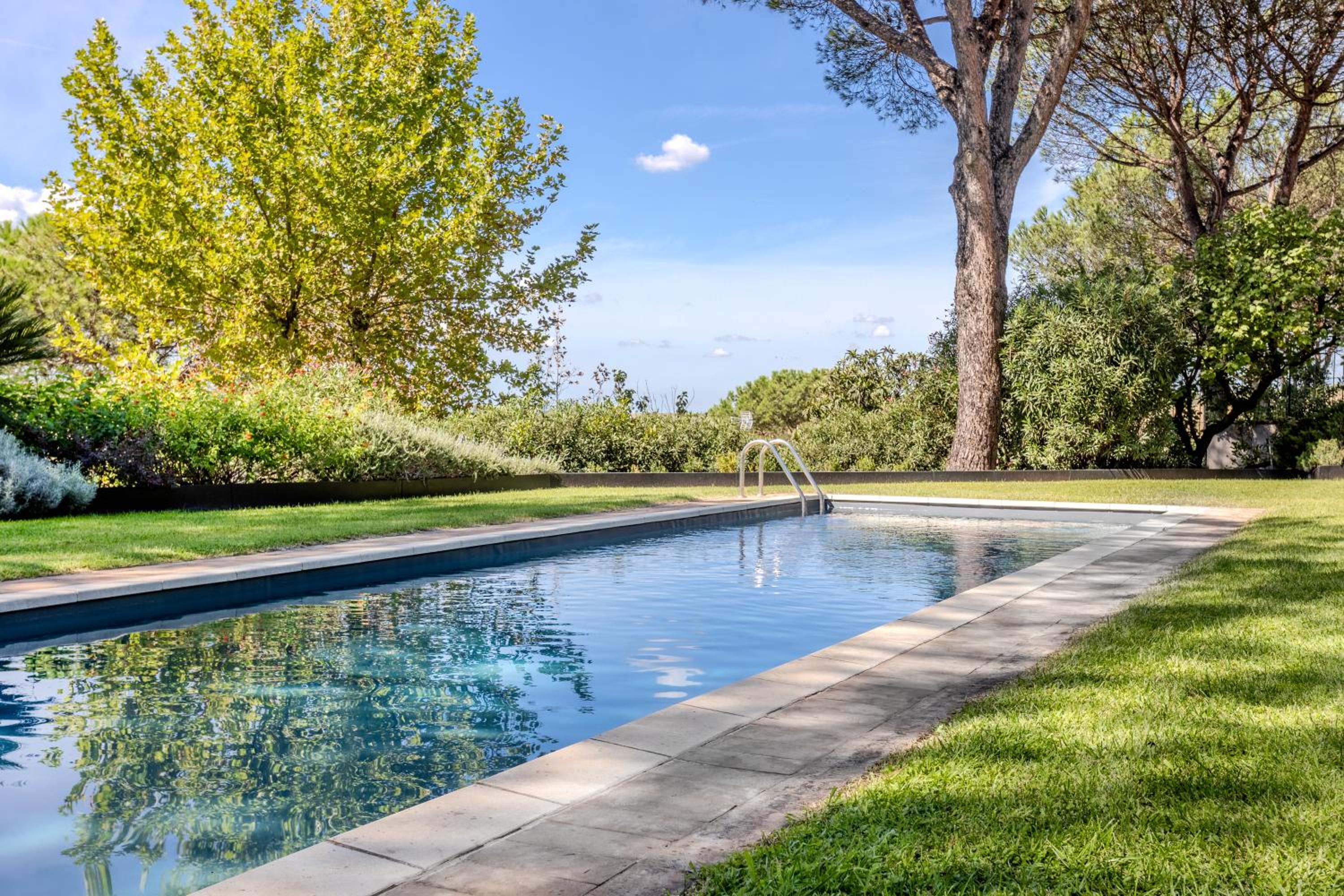 Villa photo 3