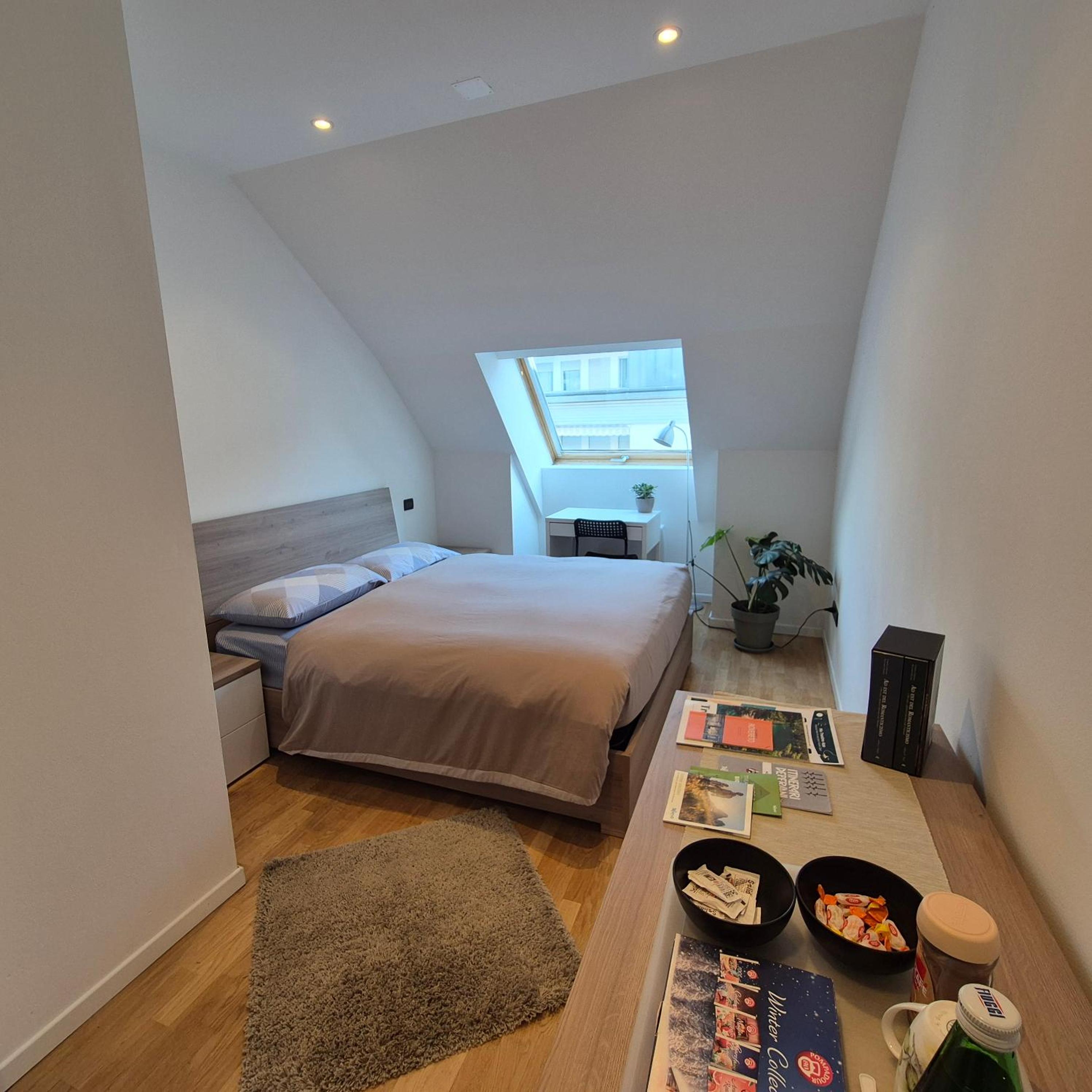 Double Room with Private Bathroom photo 1