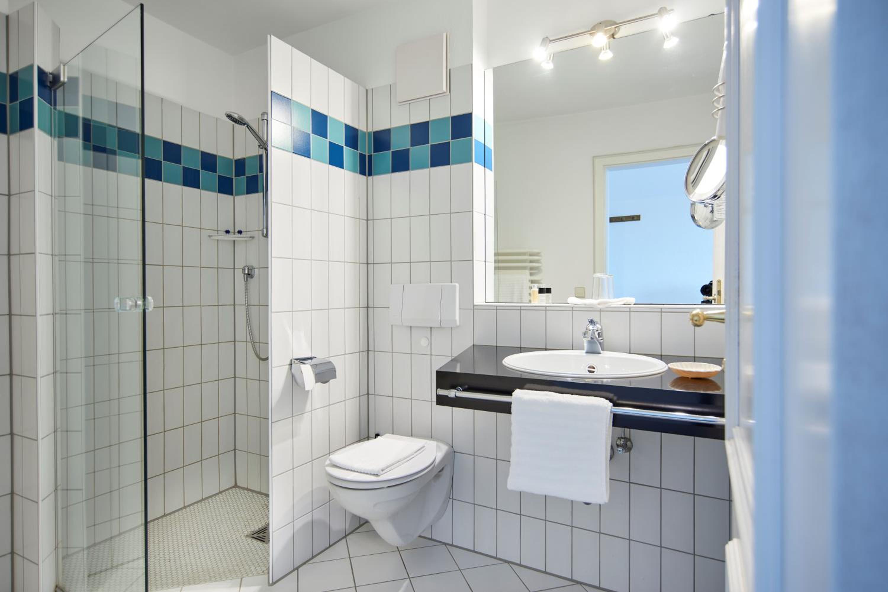 Standard Double Room - Photo 2