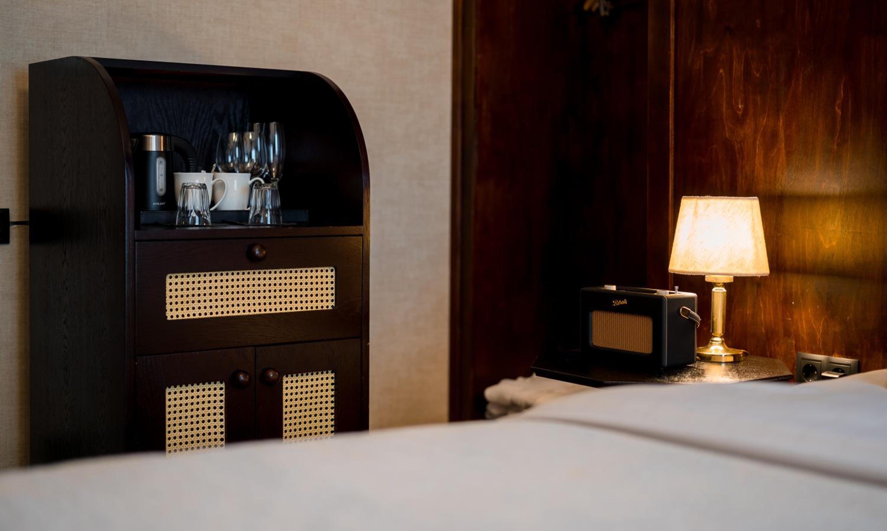 Standard King Room photo 1