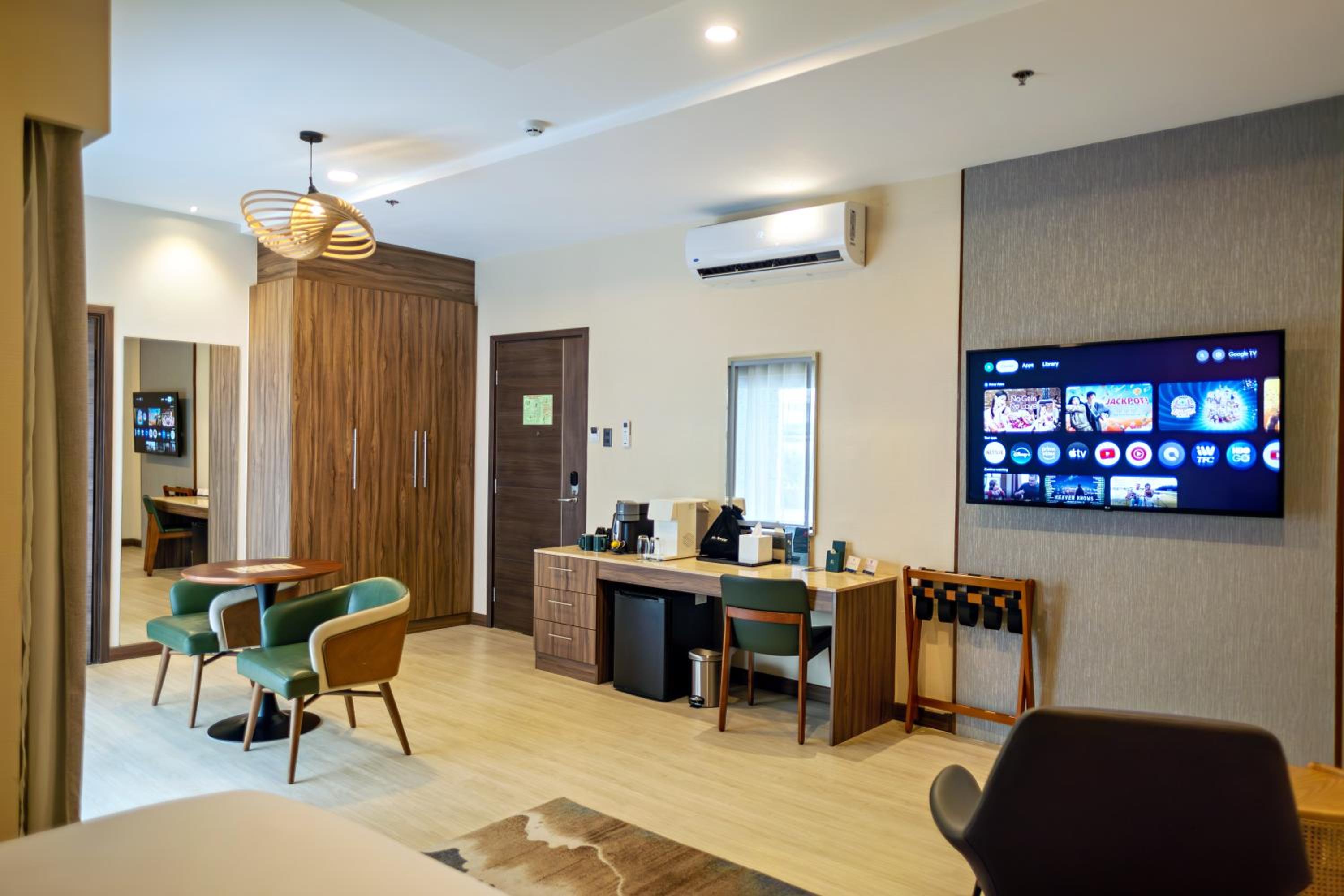 King Suite