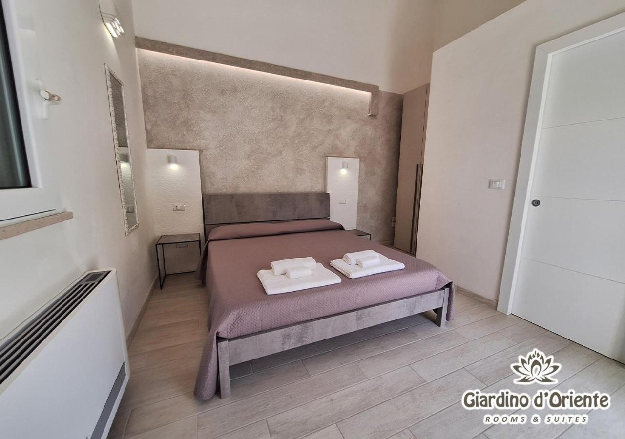 Economy Double Room photo 2