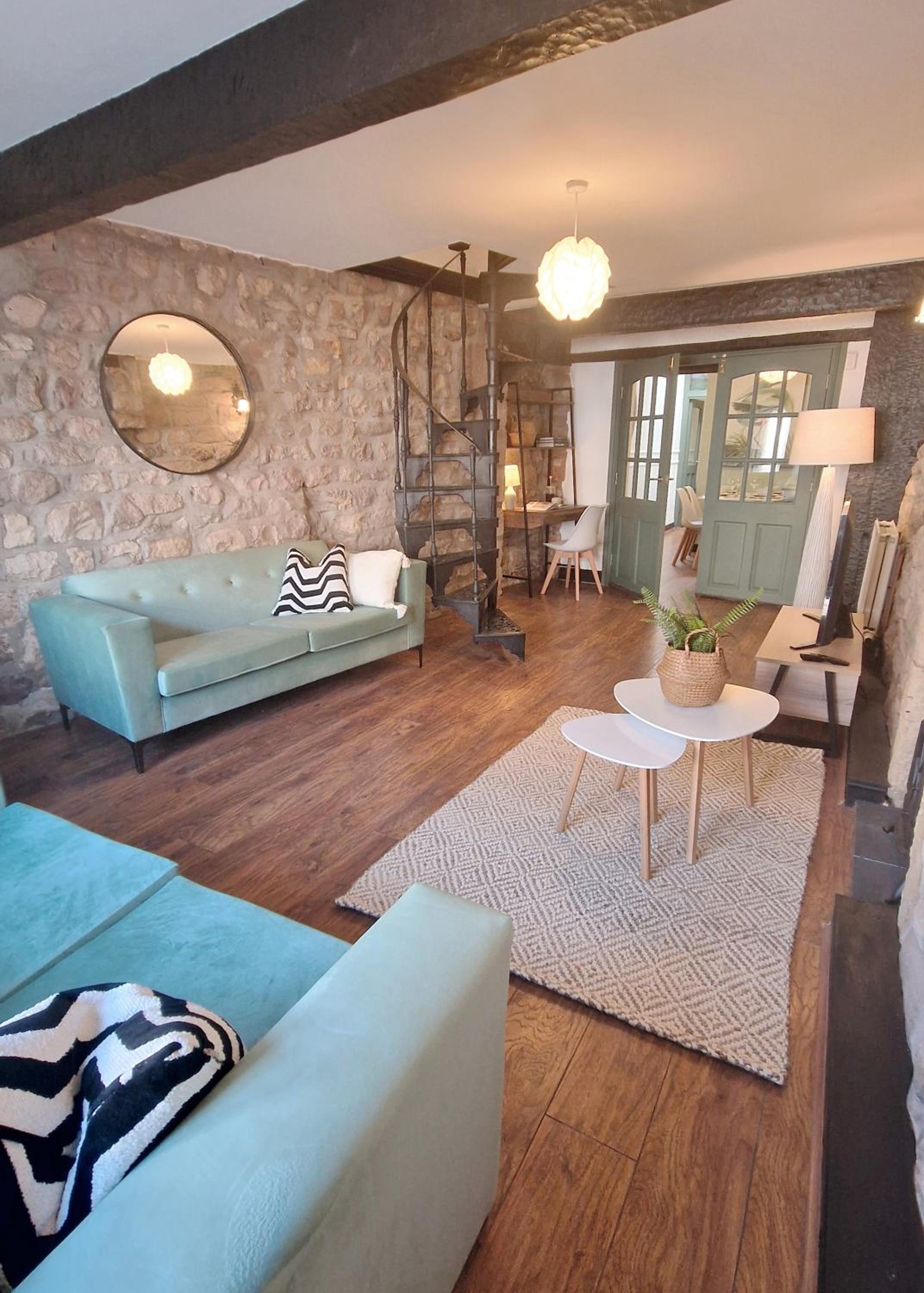 One-Bedroom House photo 1