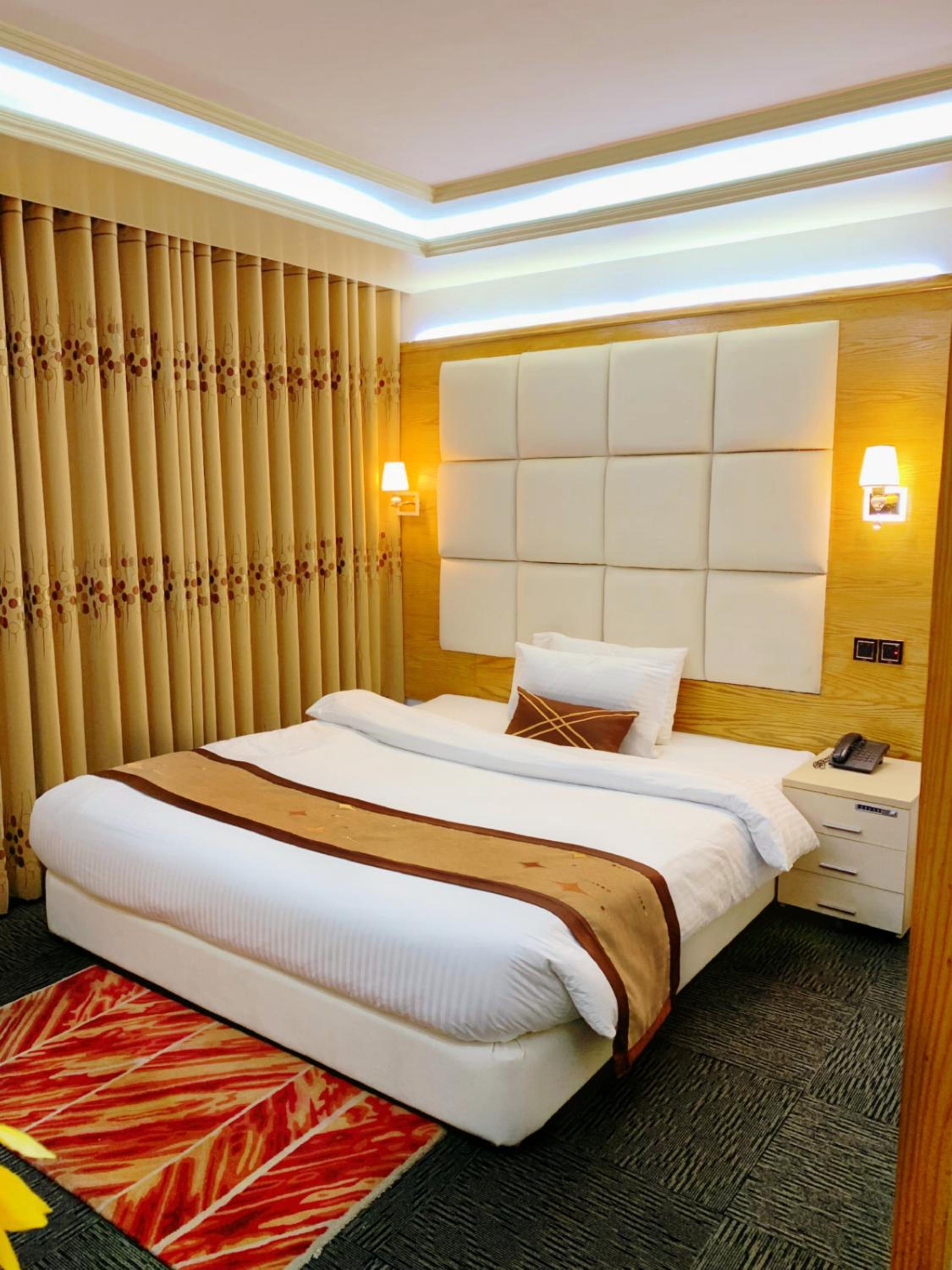 Executive Suite