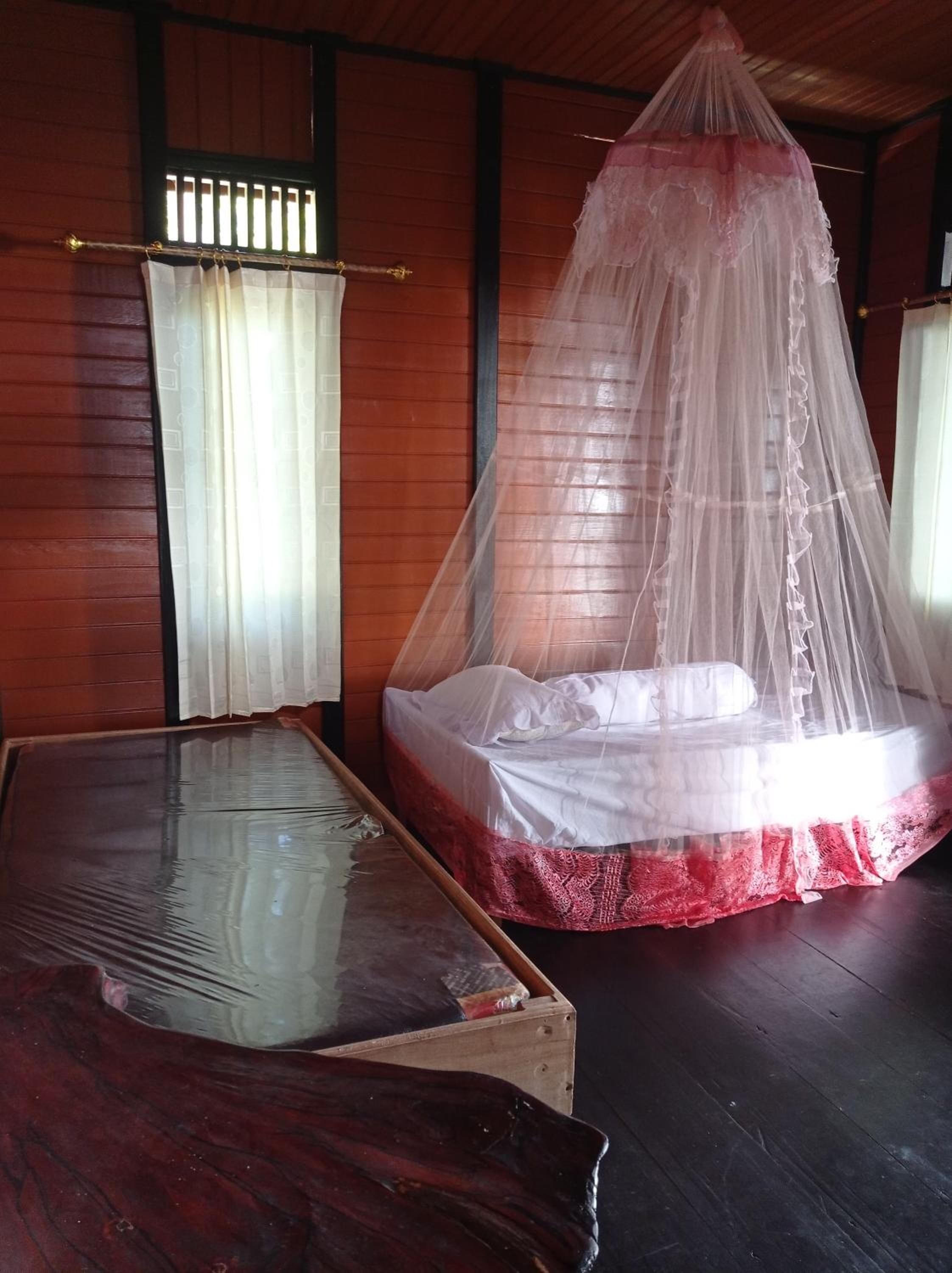 Double or Twin Room with Private Bathroom photo 3
