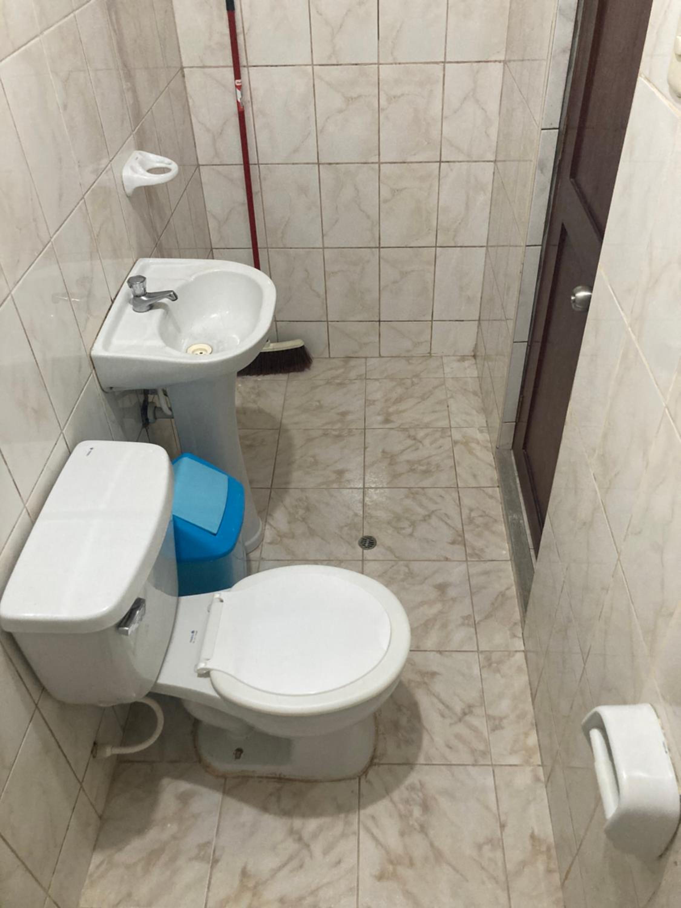Double Room with Private Bathroom photo 3