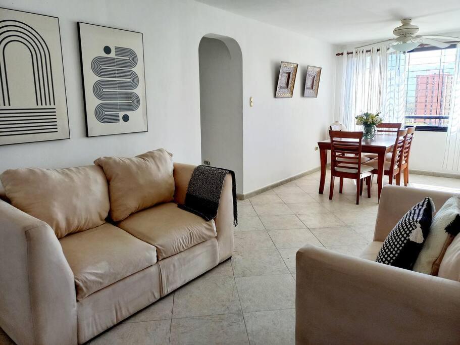 Three-Bedroom Apartment photo 2