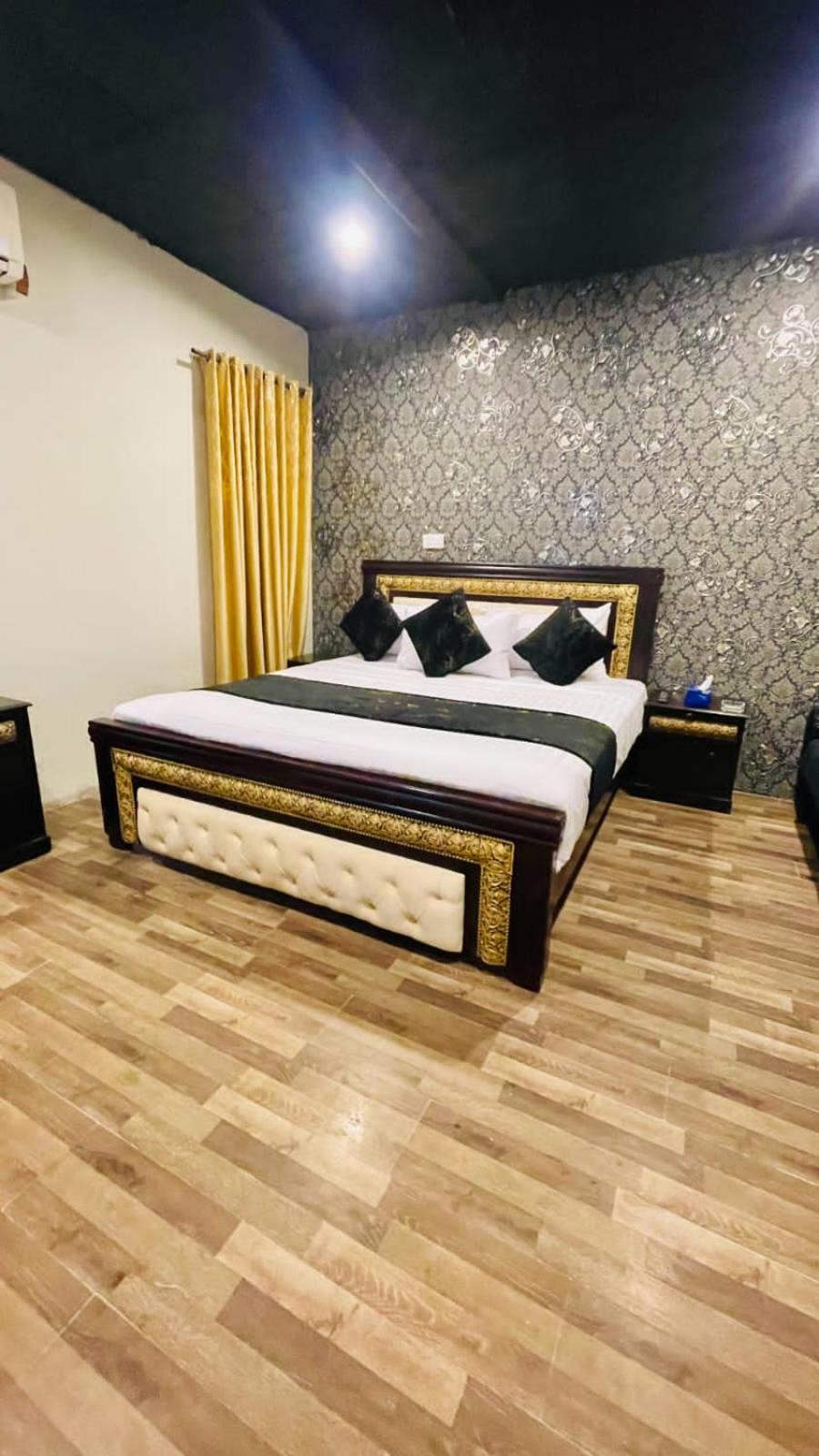 Deluxe Single Room
