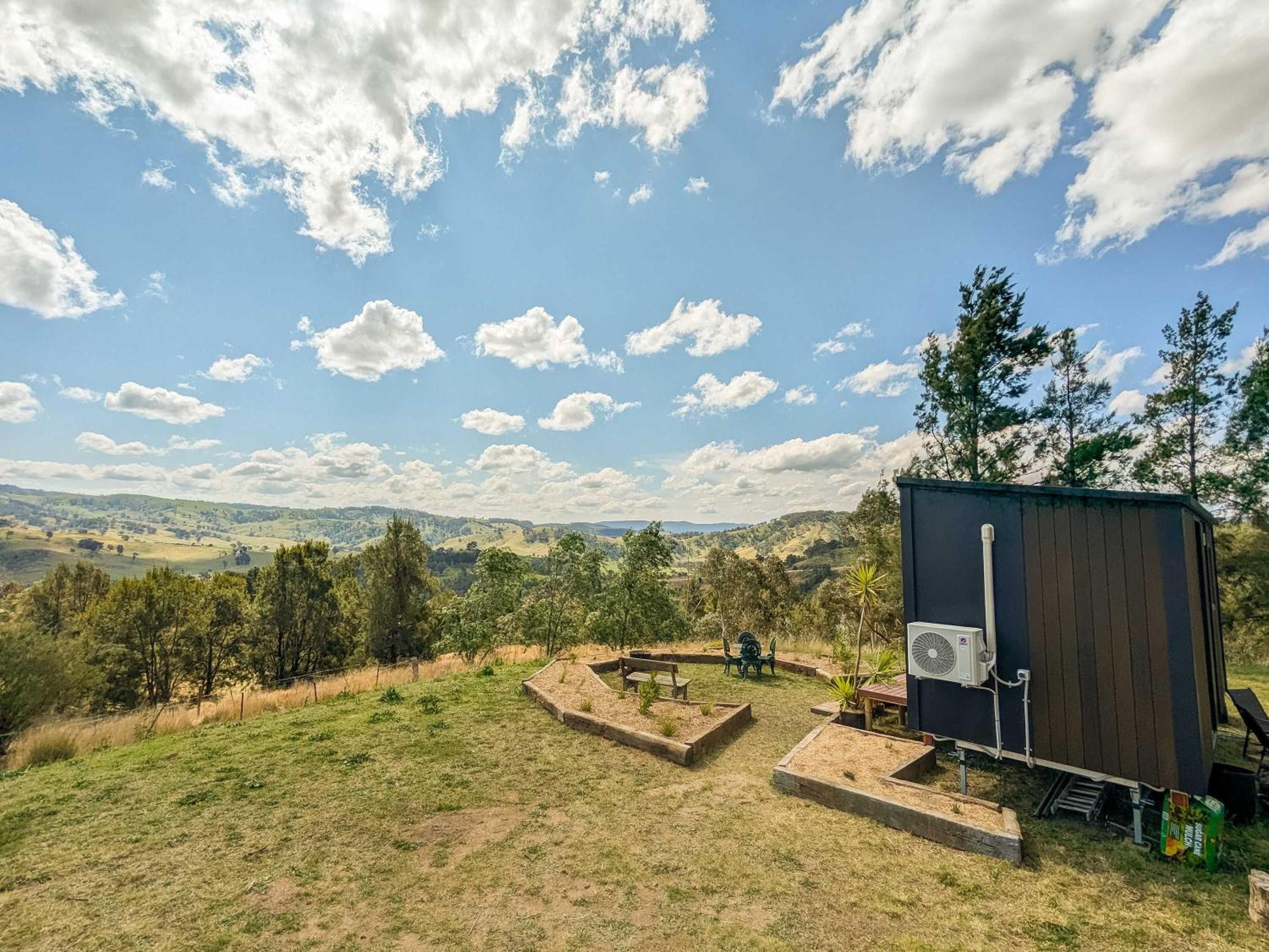 Mobile Home photo 3