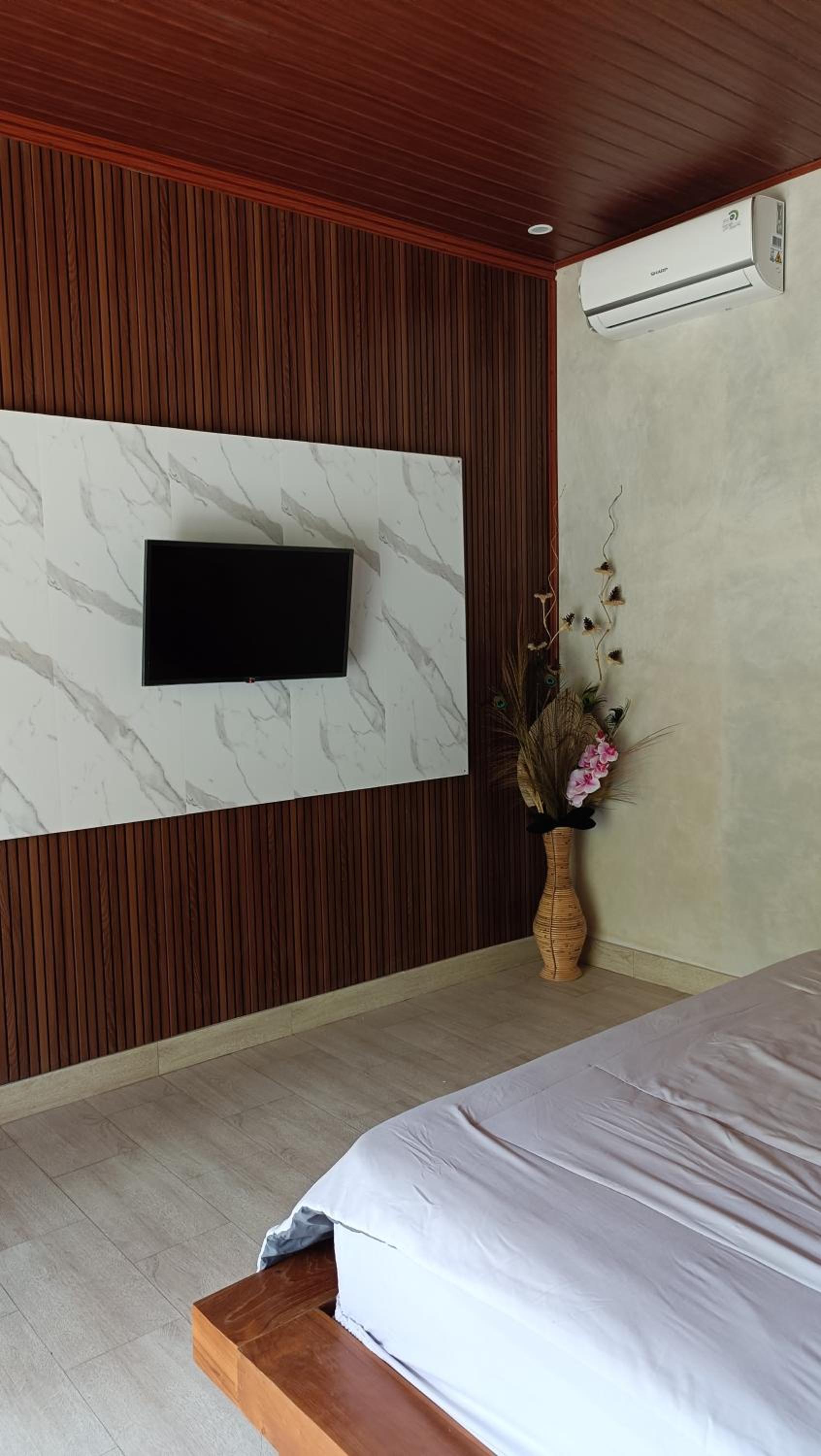 Double Room With Private Bathroom photo 2