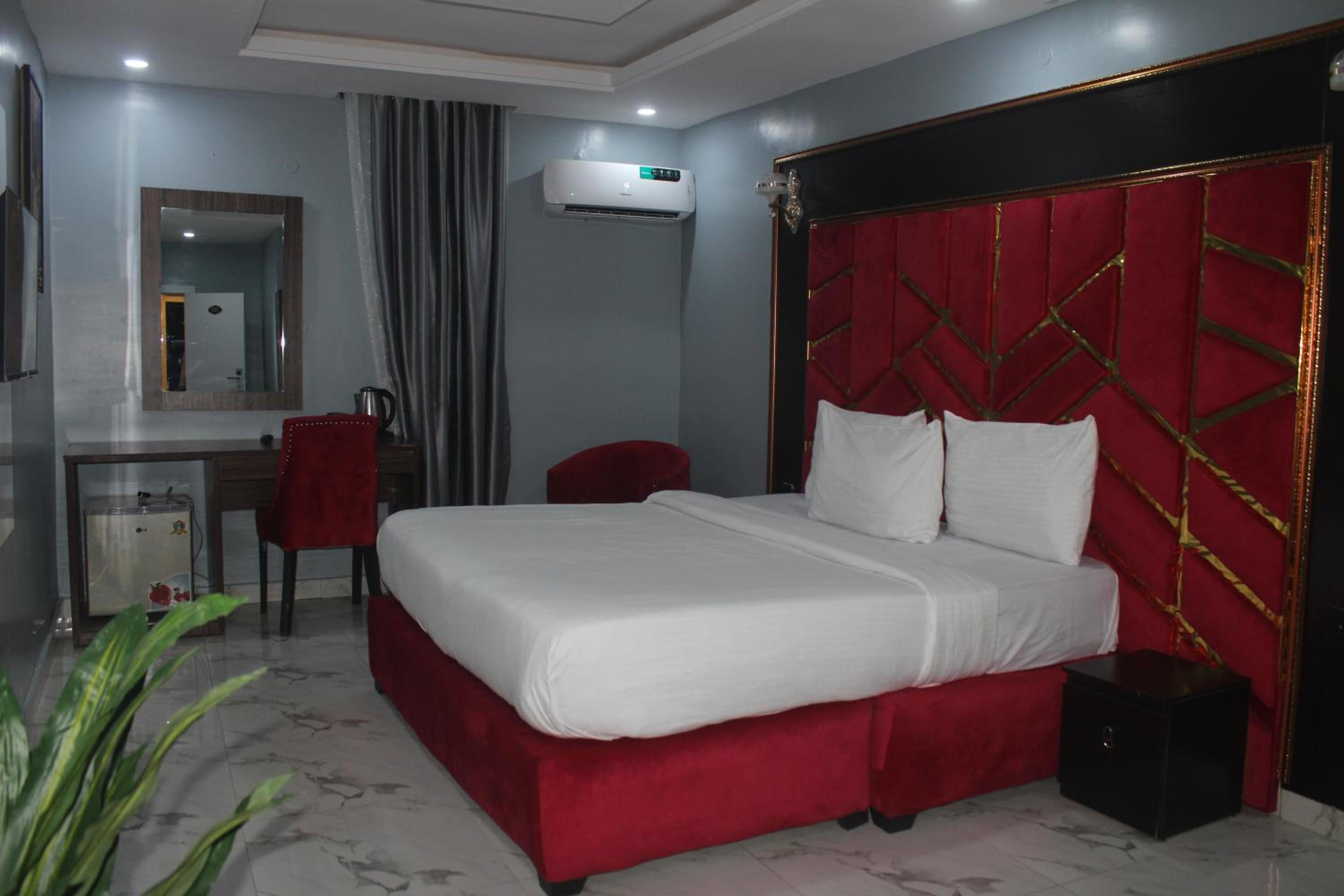 Deluxe Single Room - Photo 2