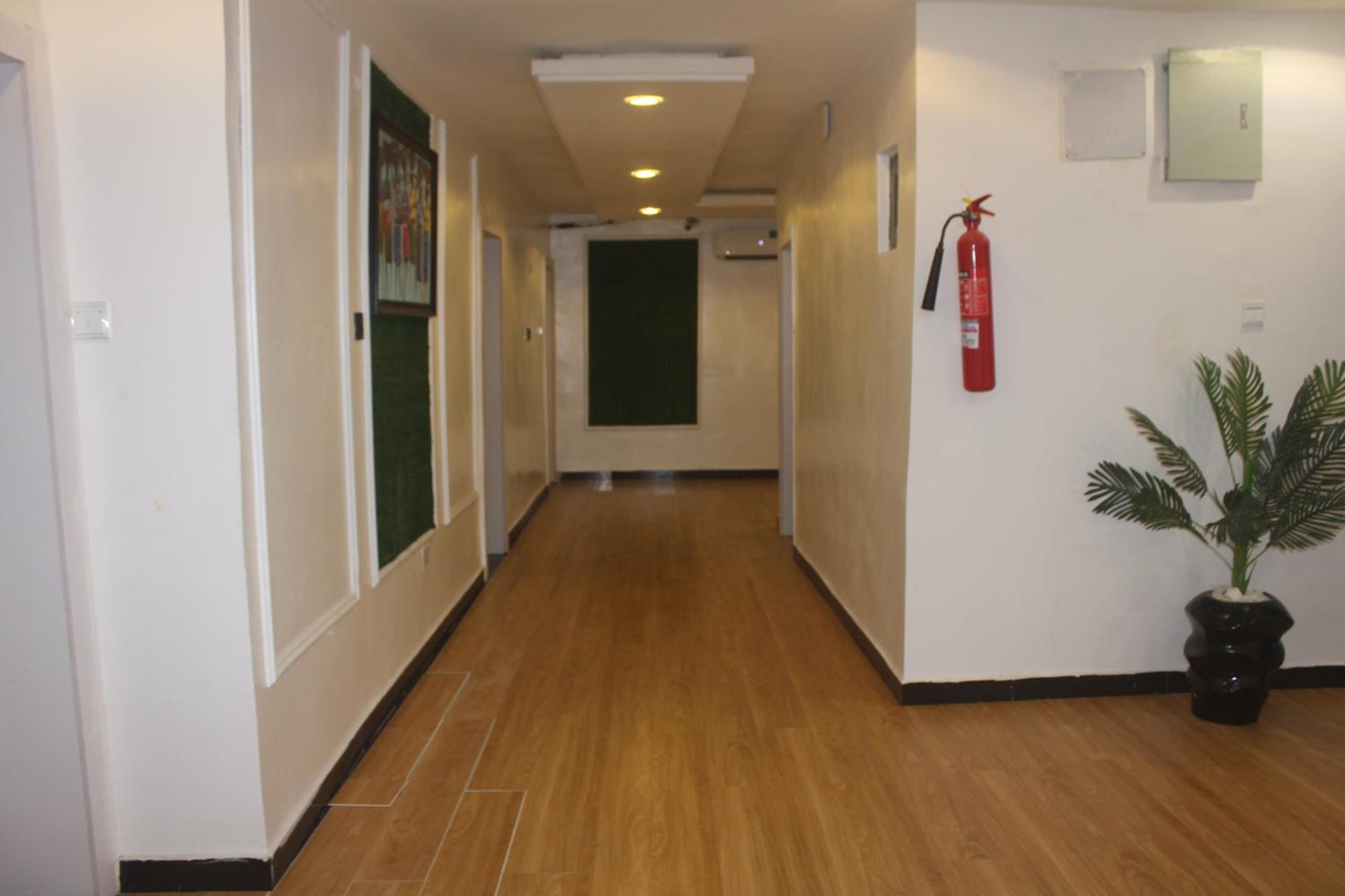 Deluxe Single Room - Photo 5