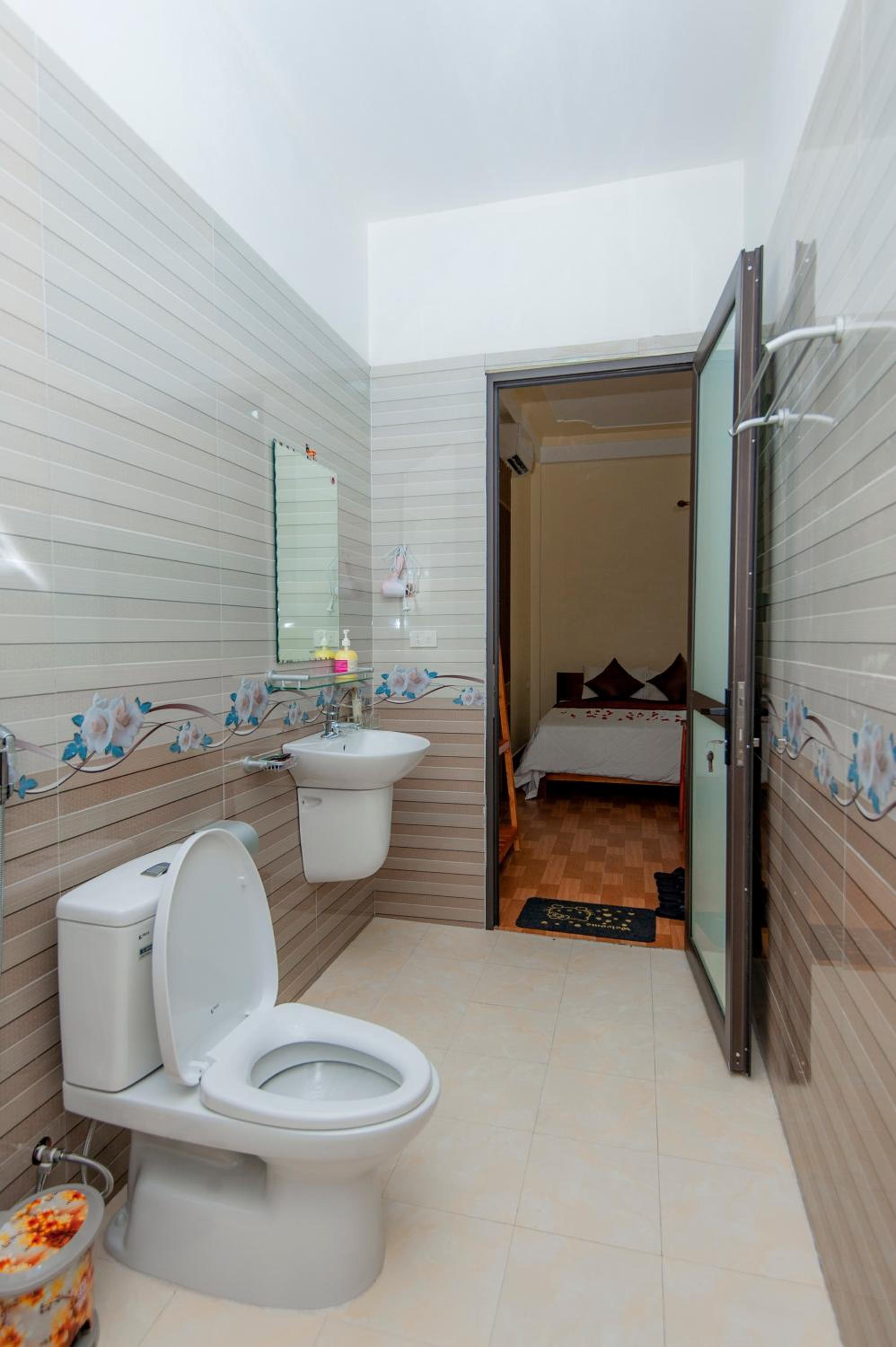 Standard Triple Room photo 2