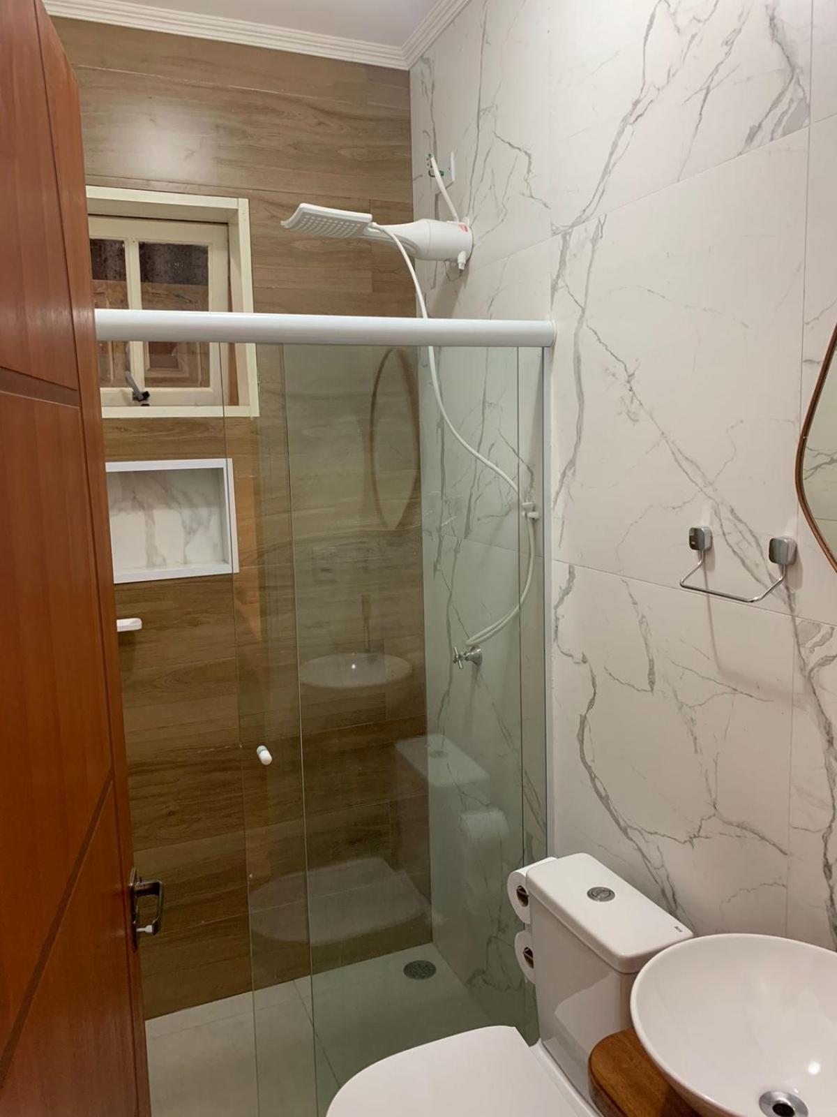 Quadruple Room with Private Bathroom photo 2