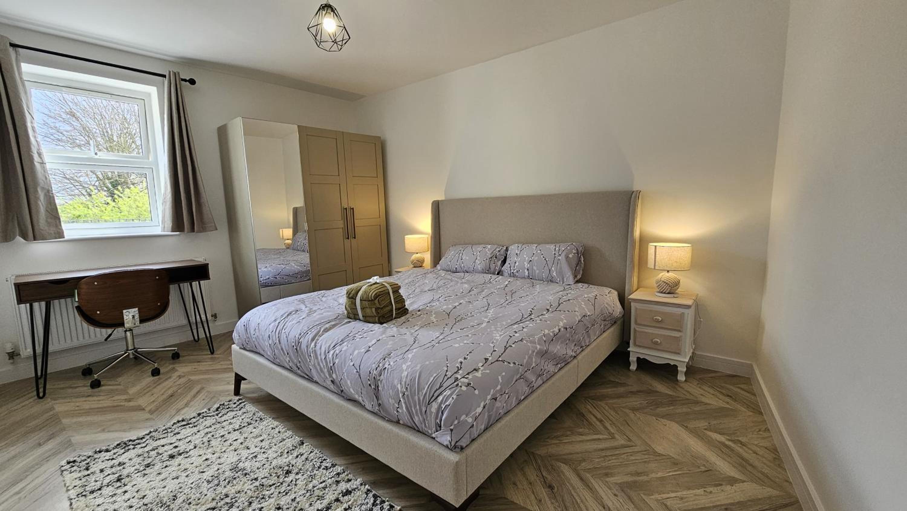 Two-Bedroom Apartment with Terrace photo 3