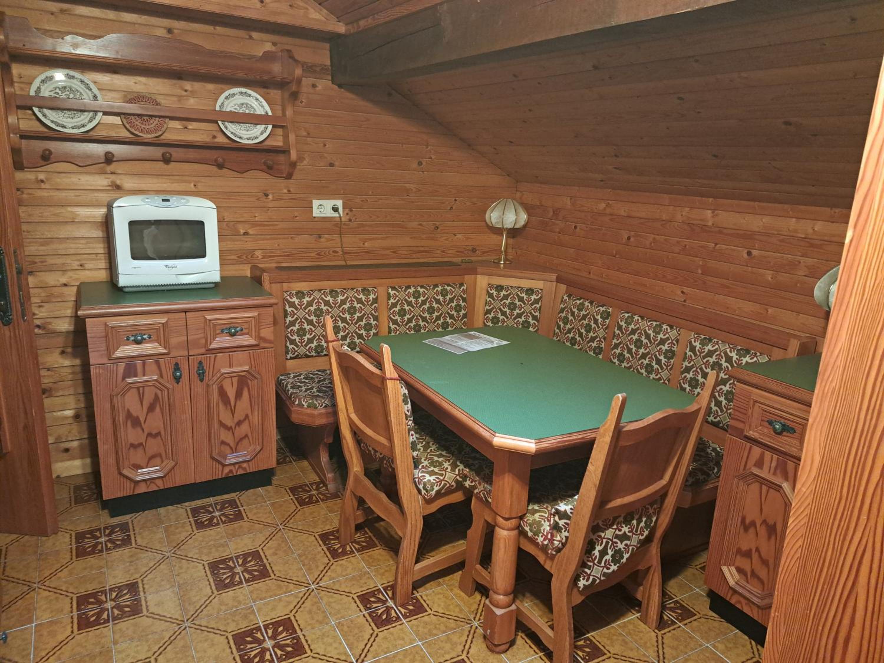 One-Bedroom Apartment with View photo 2