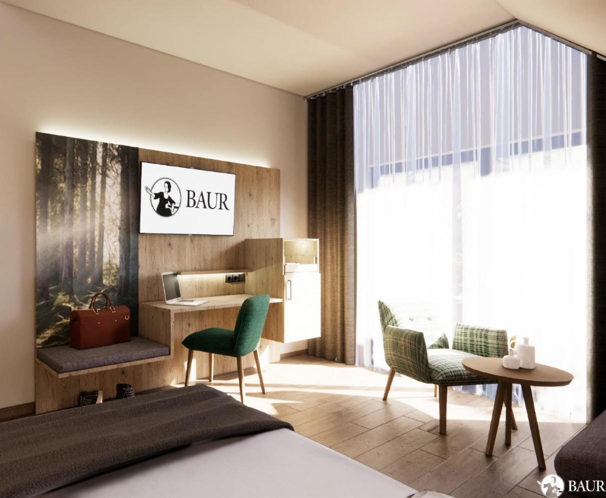 Deluxe Double Room with Balcony - Photo 3