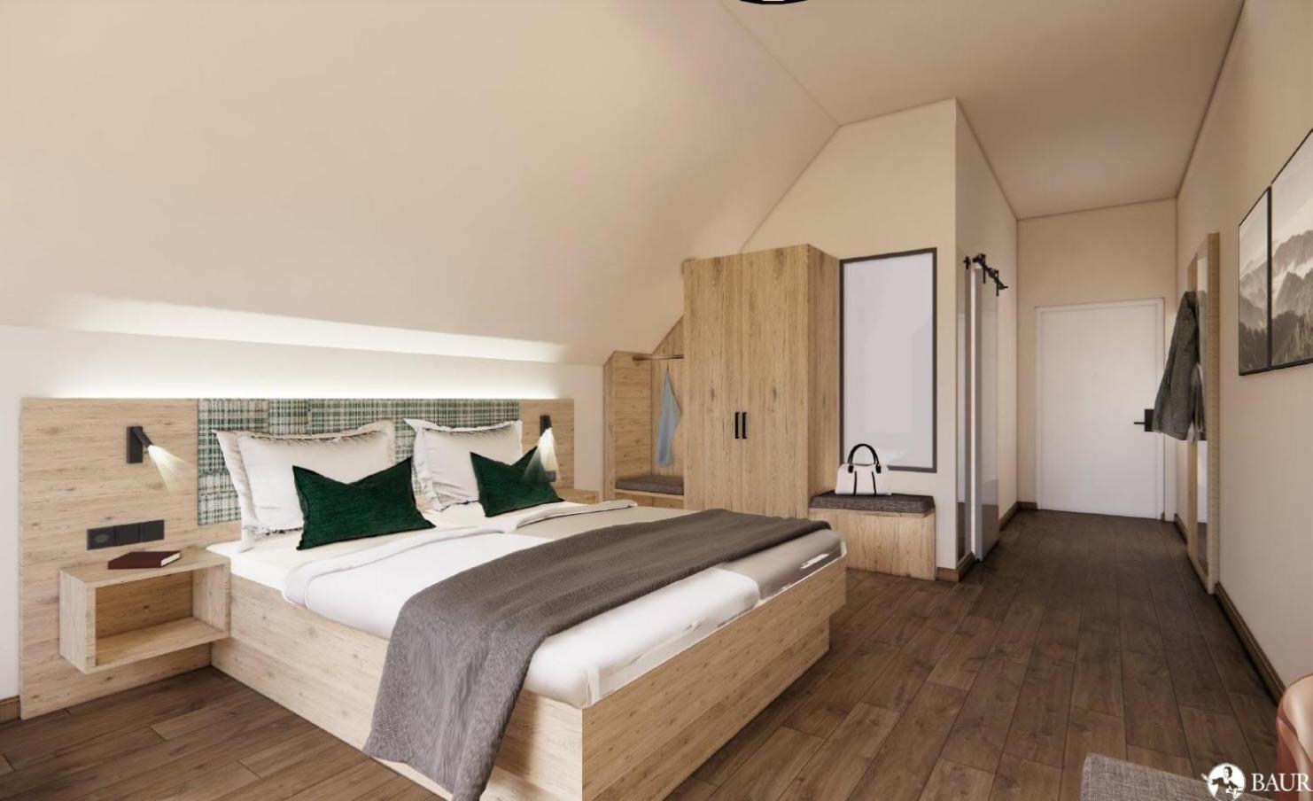 Deluxe Double Room with Balcony - Photo 4