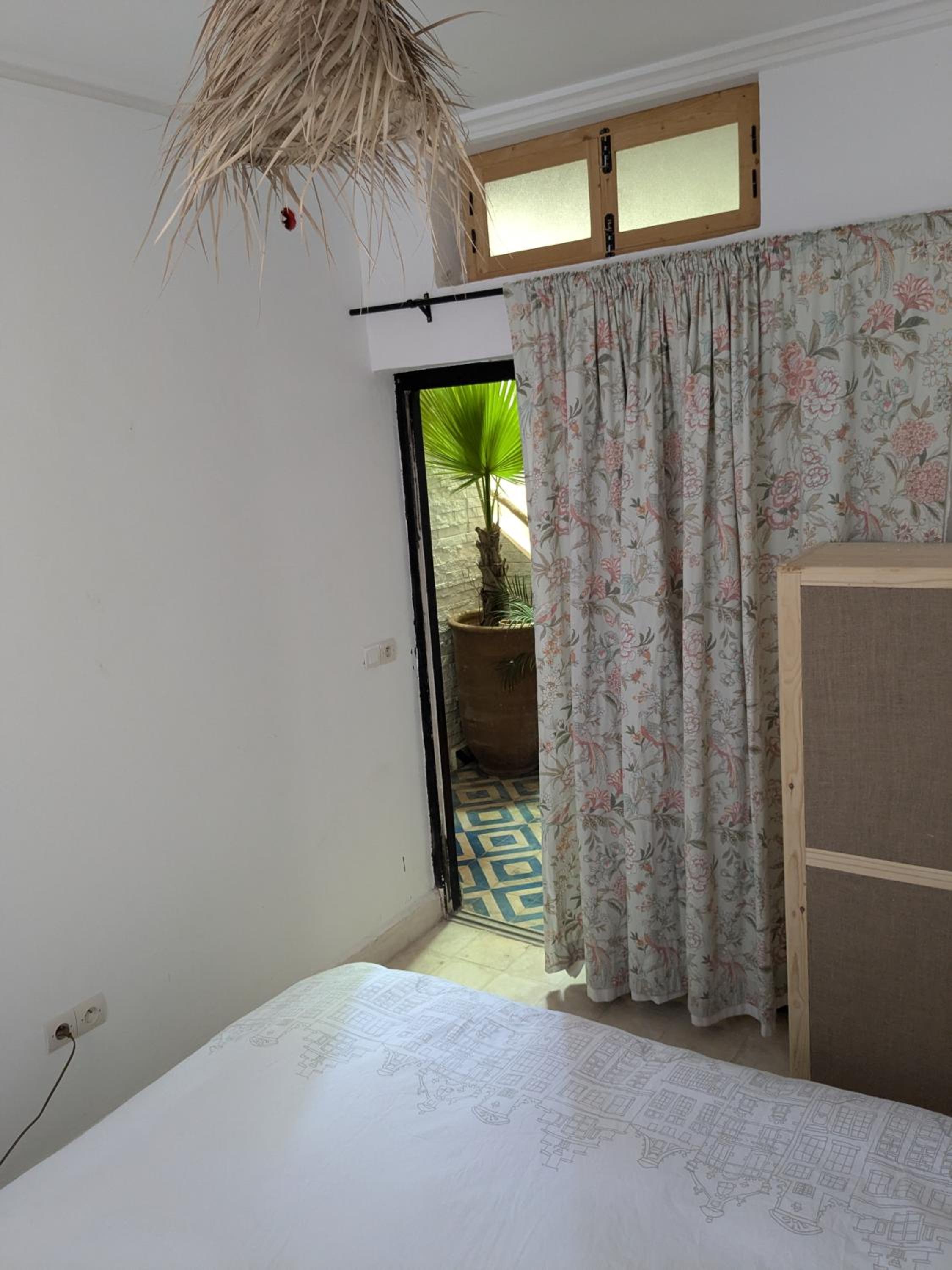 Double Room with Shared Bathroom photo 1