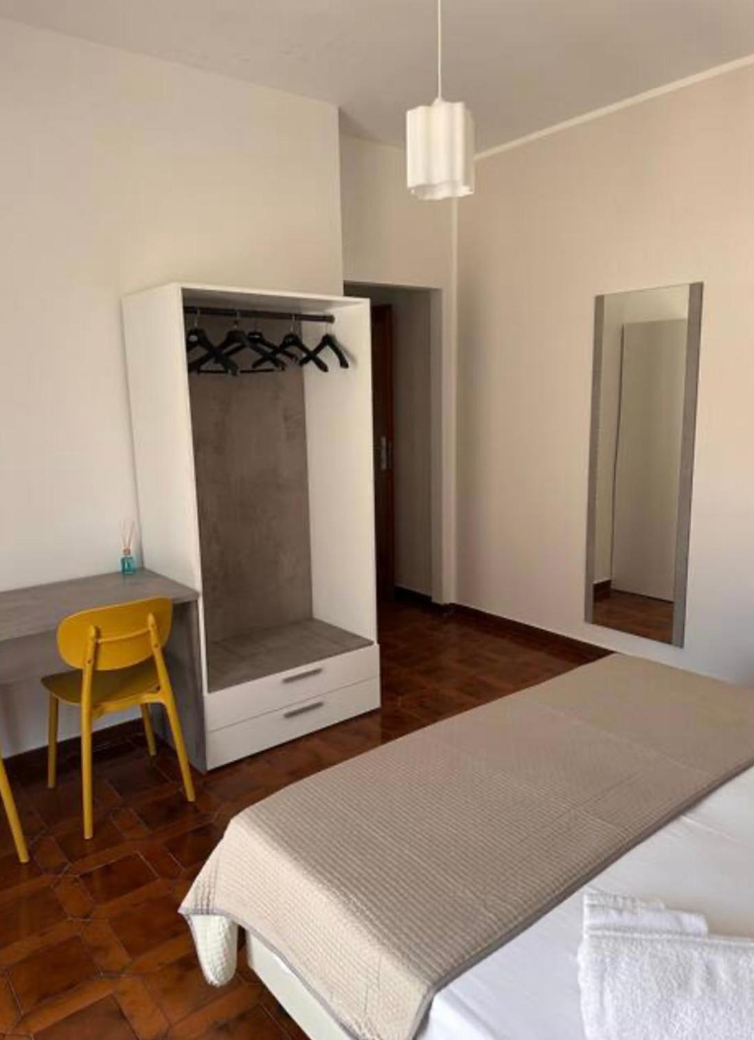 Double or Twin Room photo 3