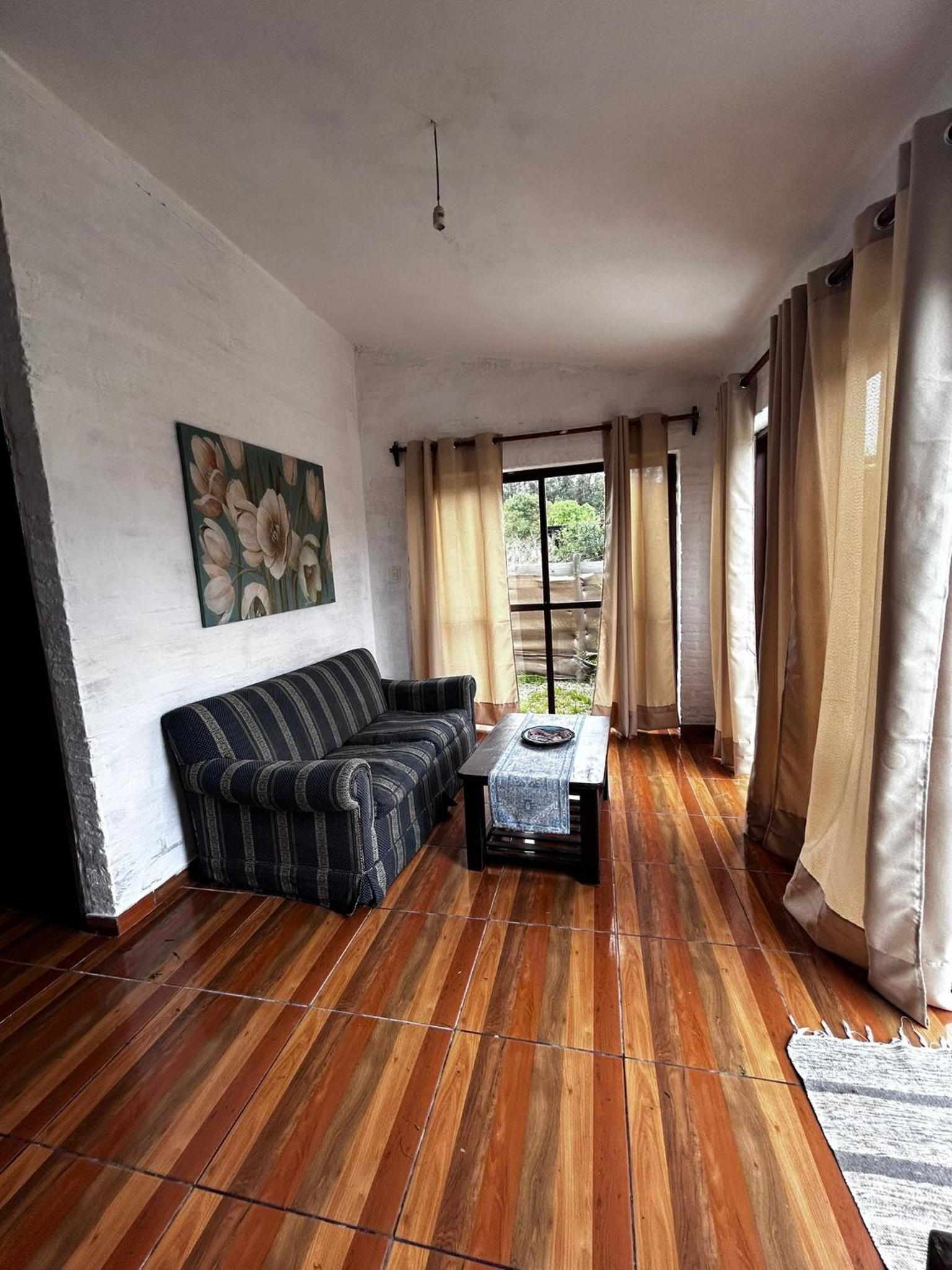 One-Bedroom House photo 3