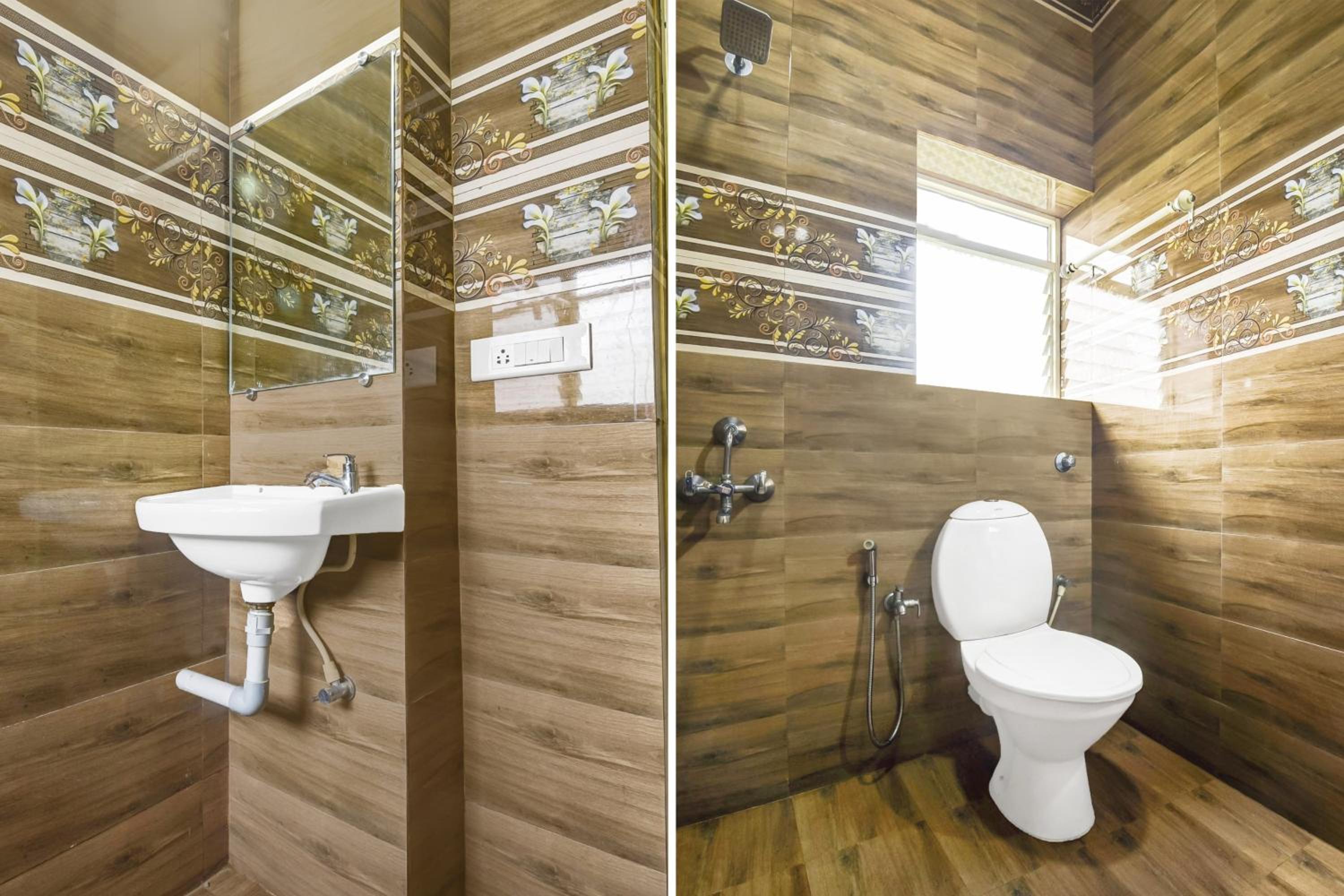 Classic Triple Room photo 2