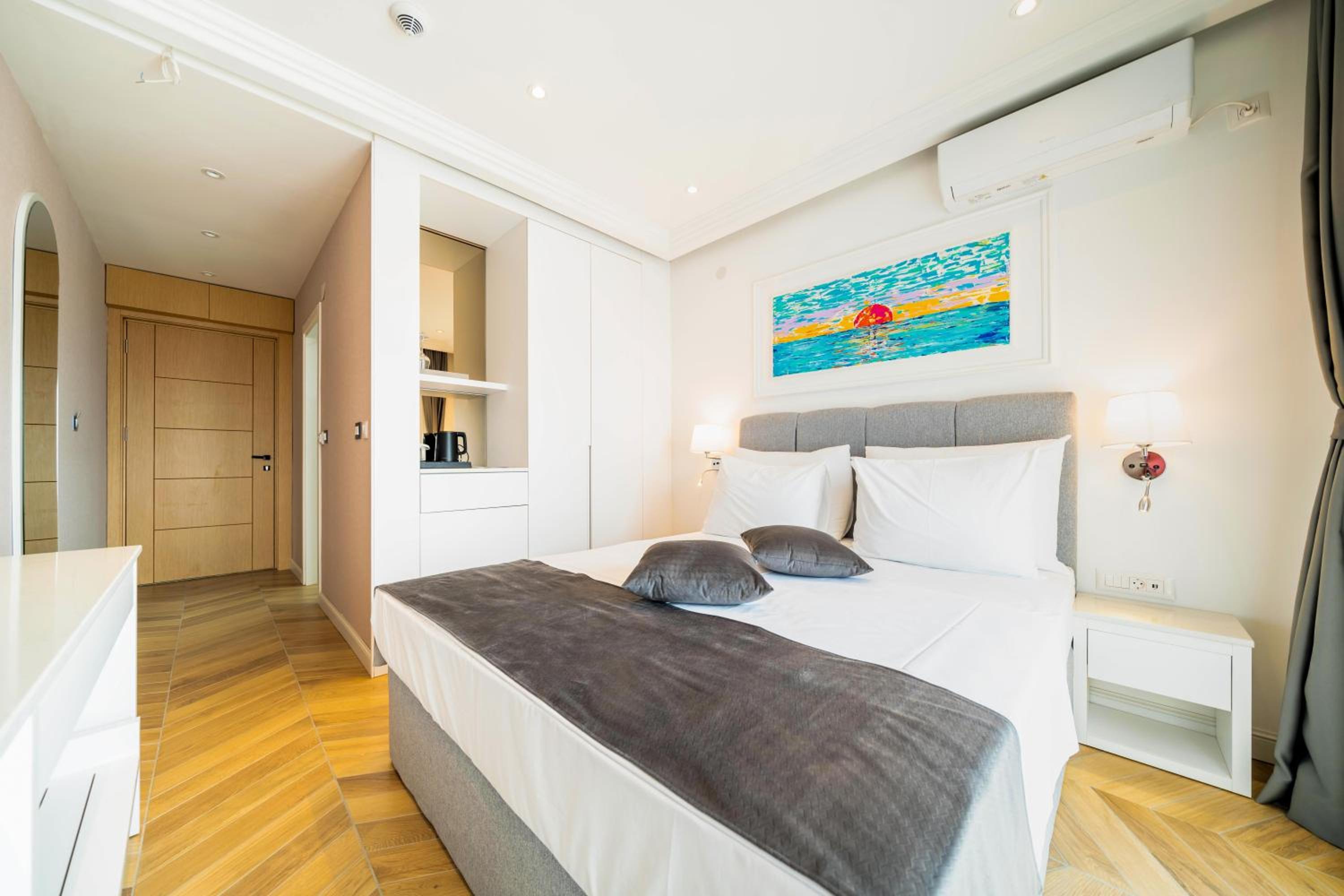 Double Room with Sea View photo 1