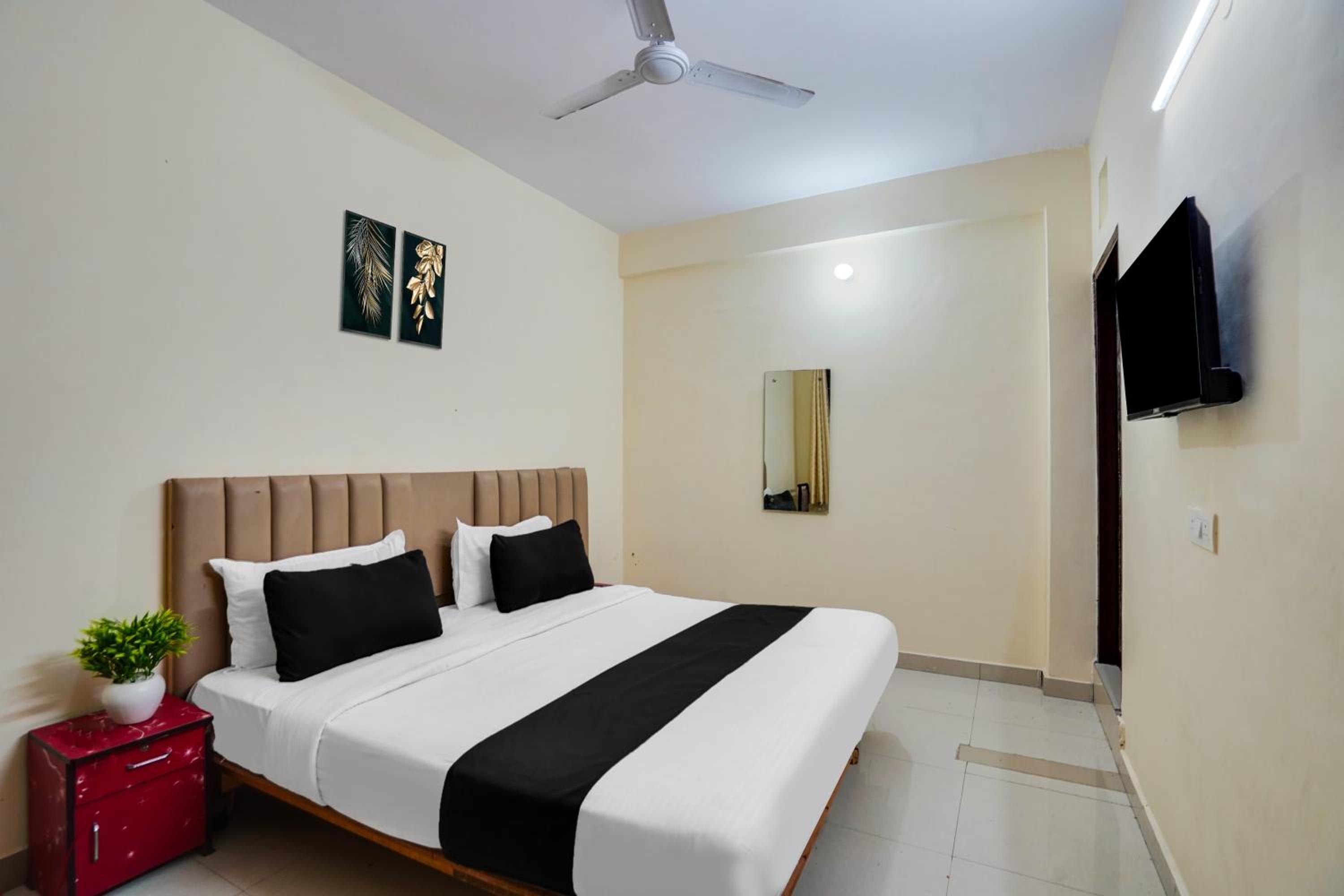 Deluxe Triple Room photo 3