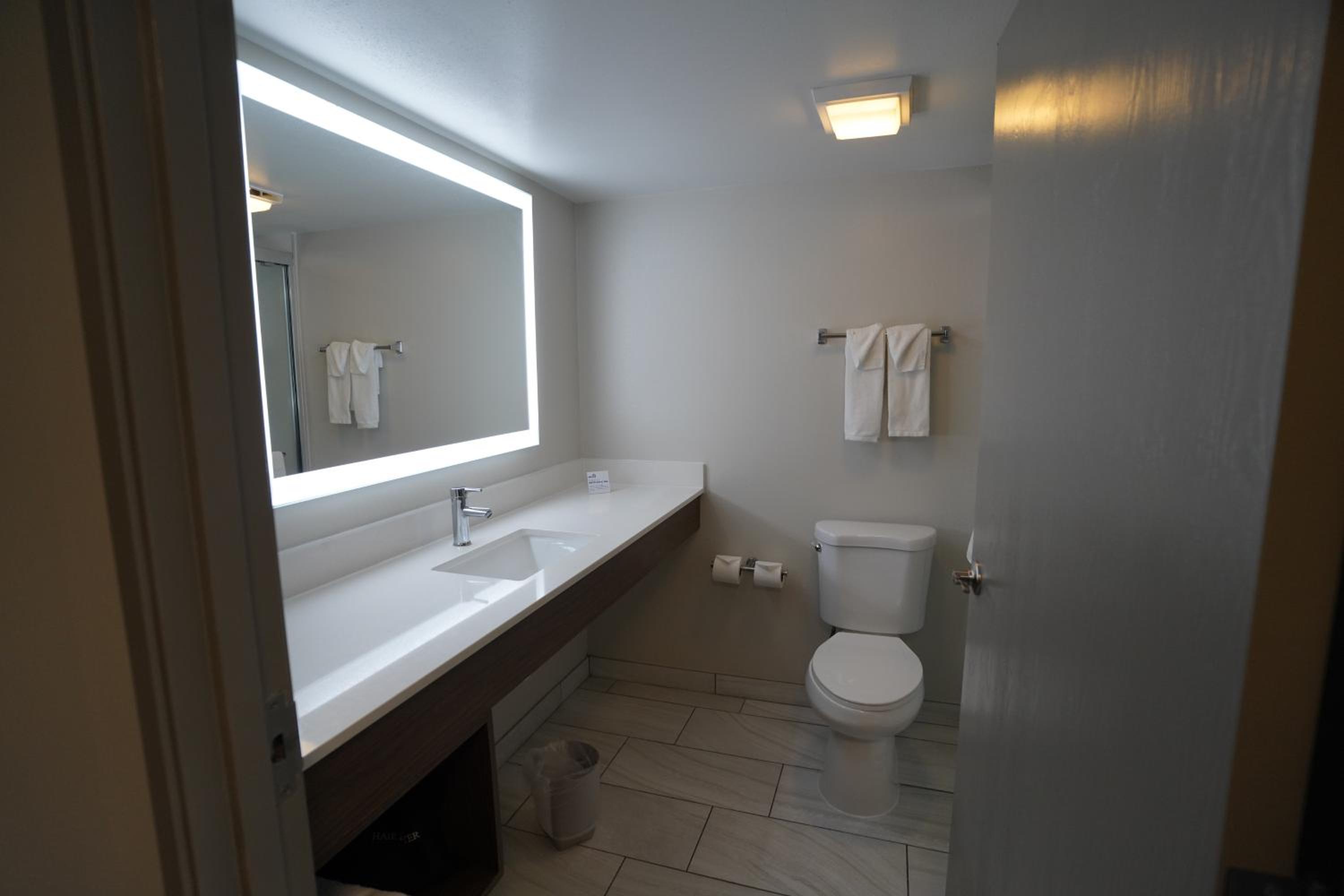 Standard Room - Photo 1