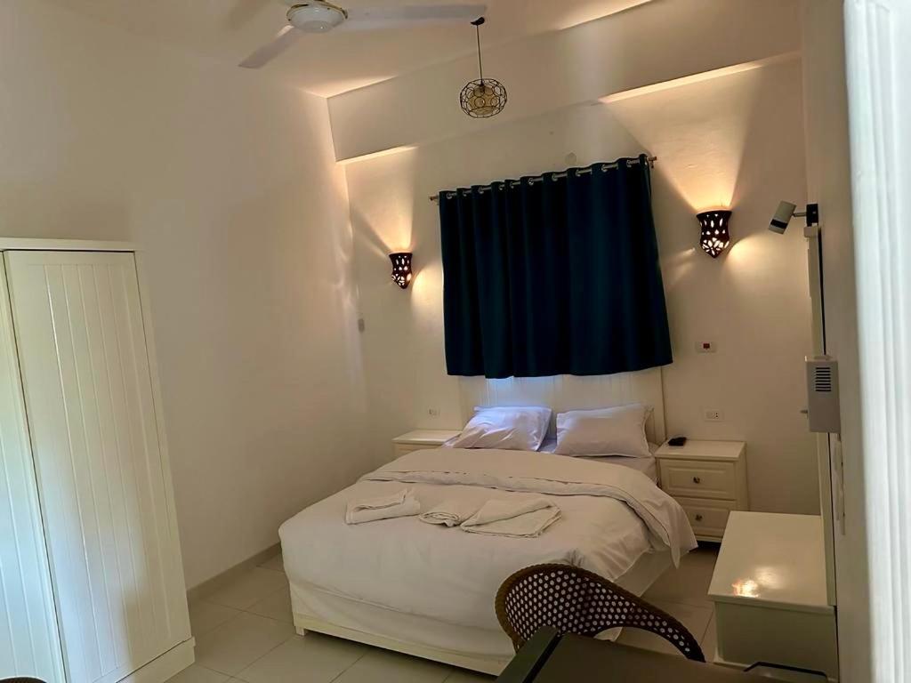Family Double Room - Photo 1