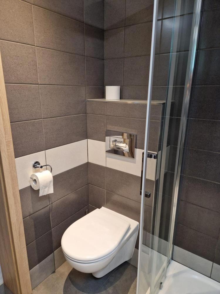 Quadruple Room With Private Bathroom photo 2