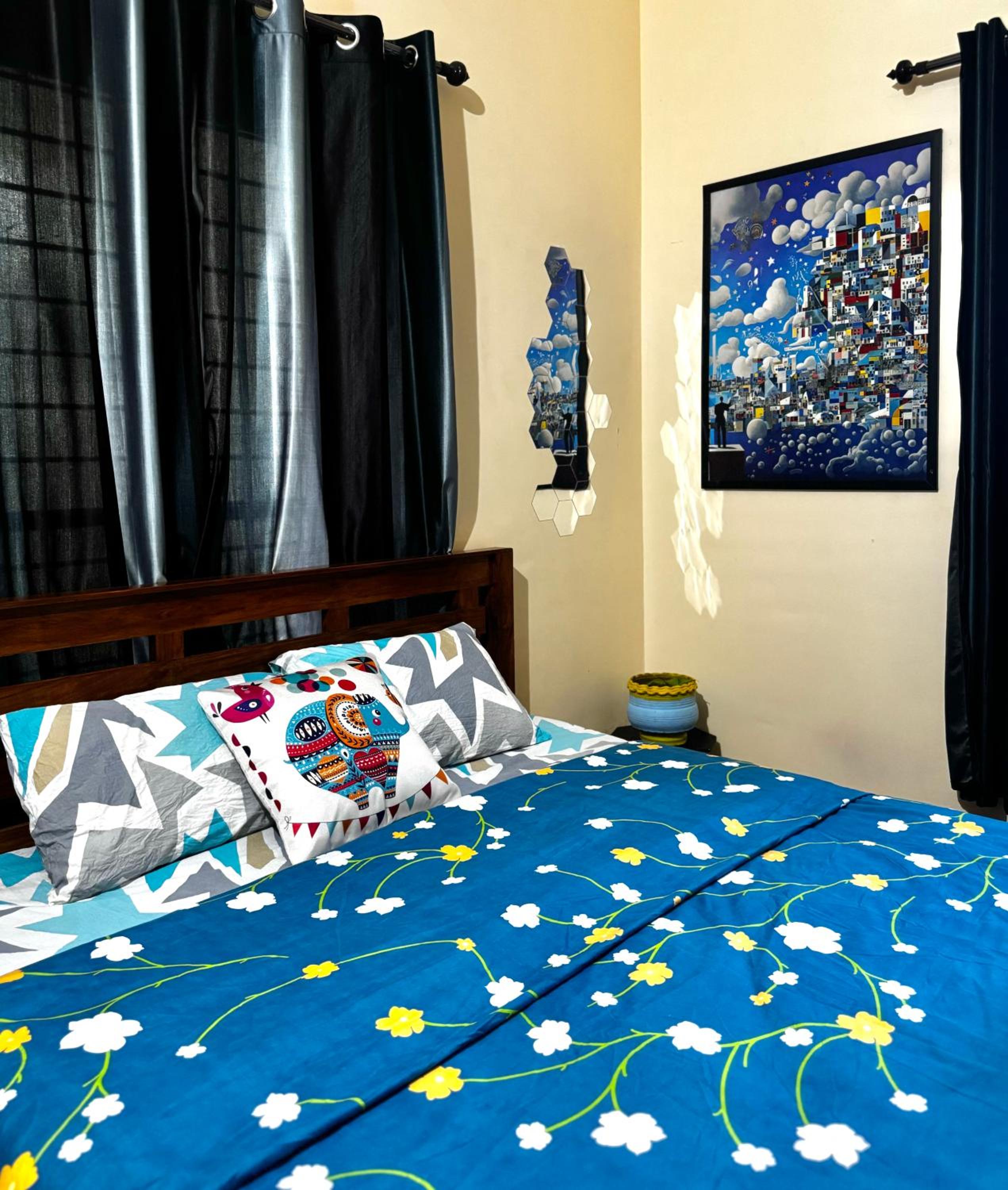 Standard King Room photo 1