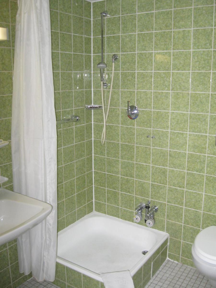 Double Room - Photo 4
