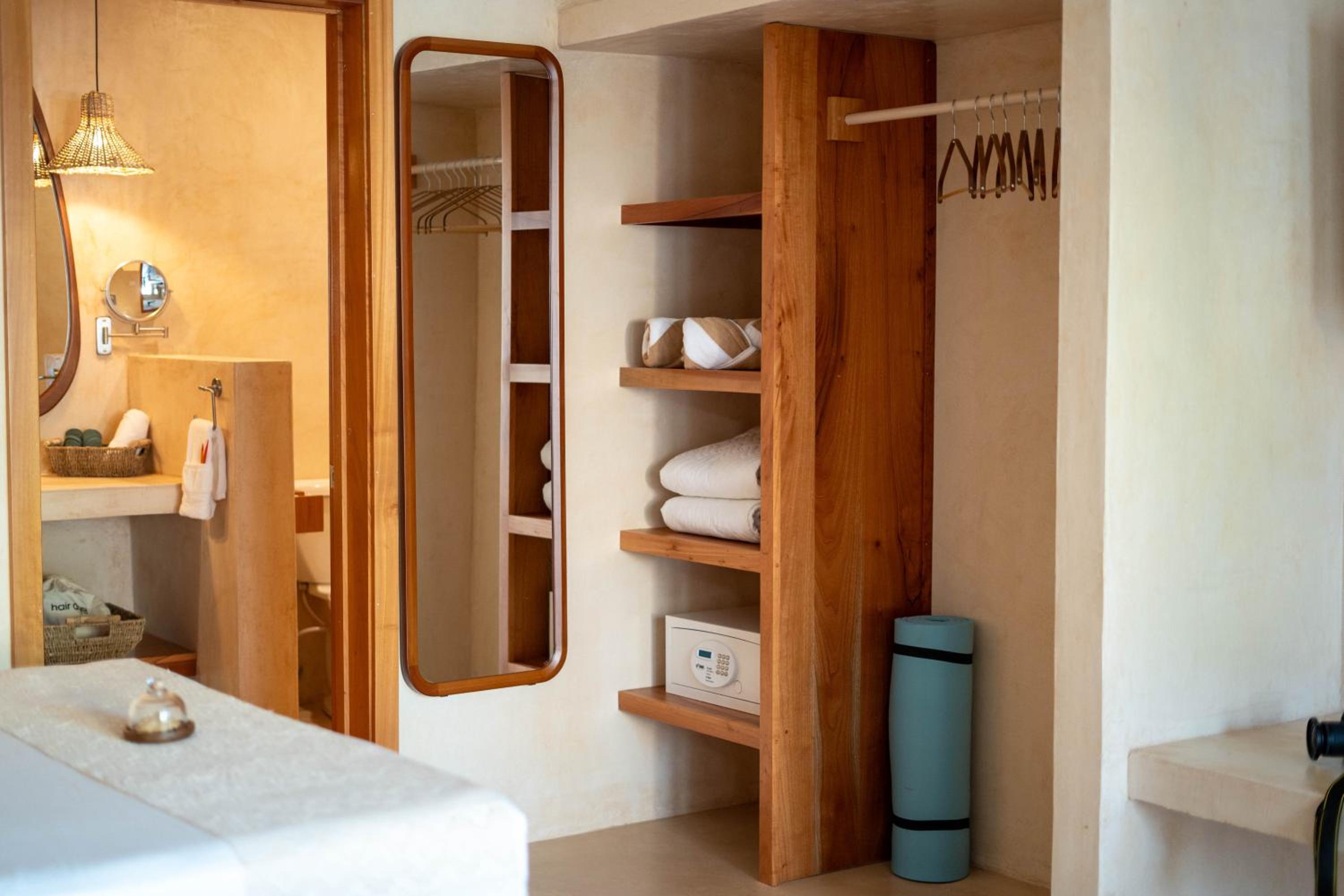 Quadruple Room with Sea View