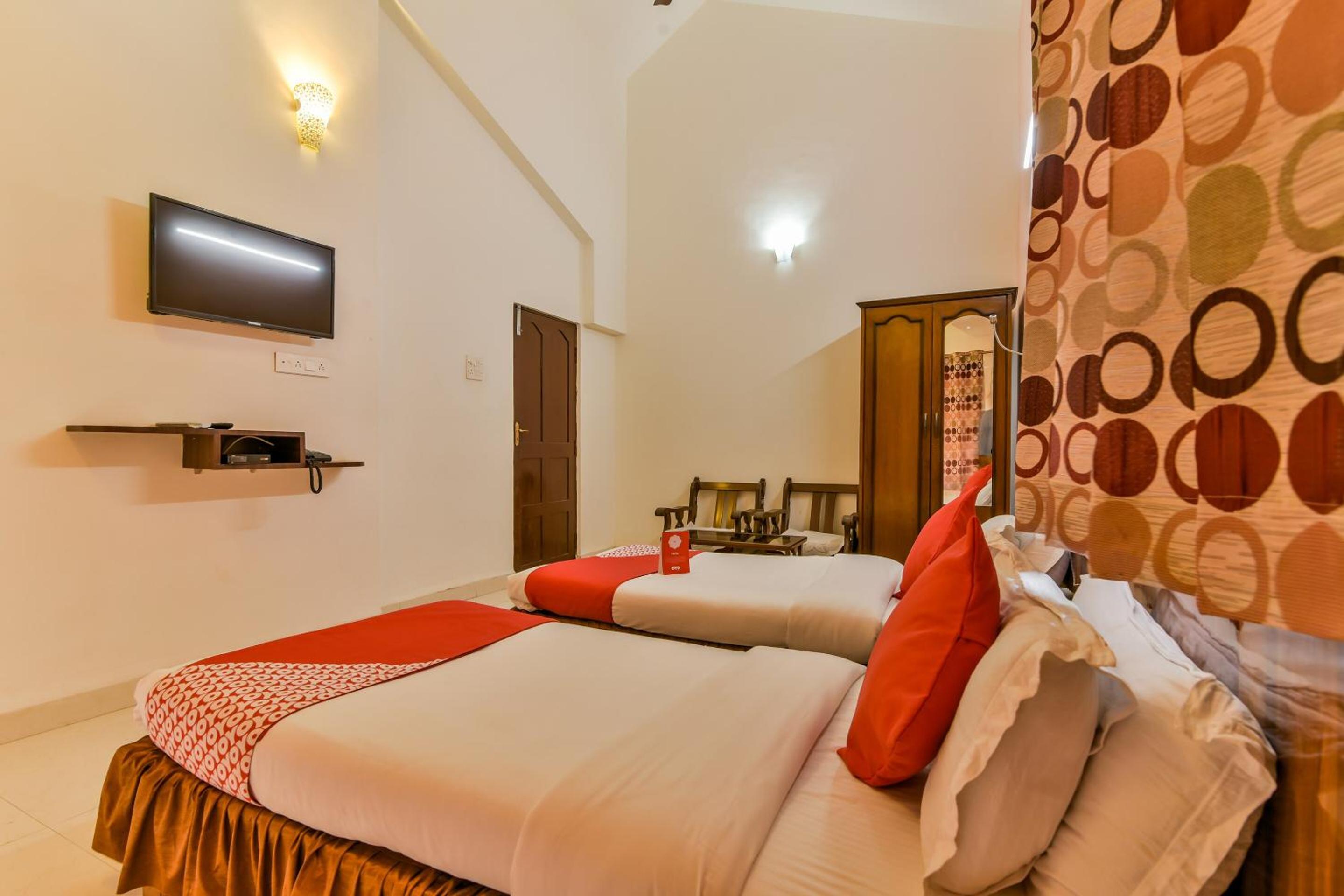 Deluxe Triple Room photo 2